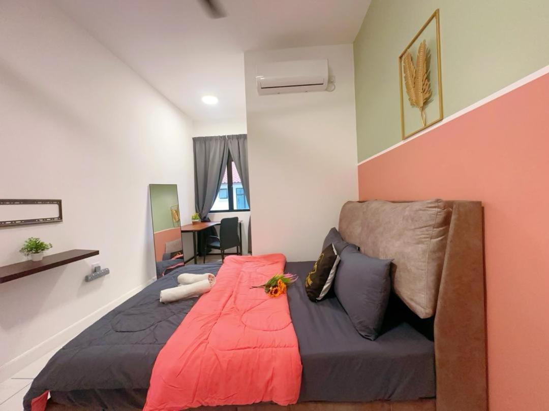 A23 Hello Baby Dato Onn Tebing 15PAX Private Bathroom