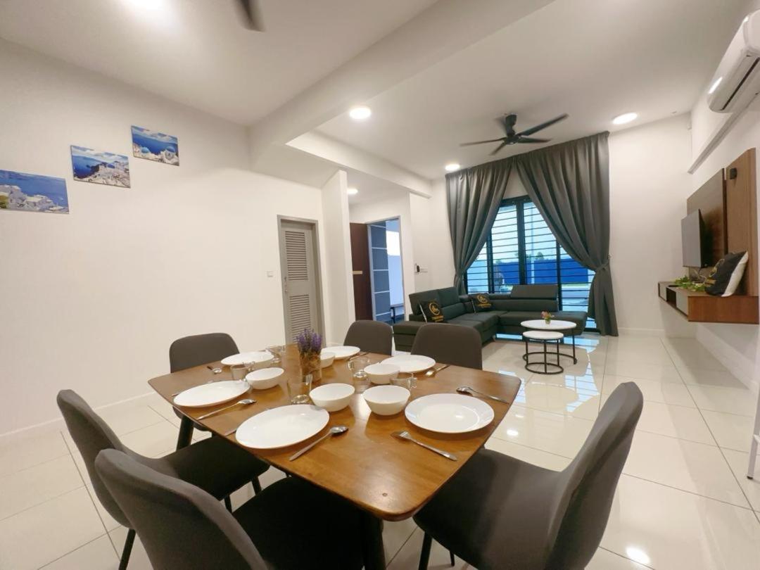 A23 Hello Baby Dato Onn Tebing 15PAX Private Bathroom