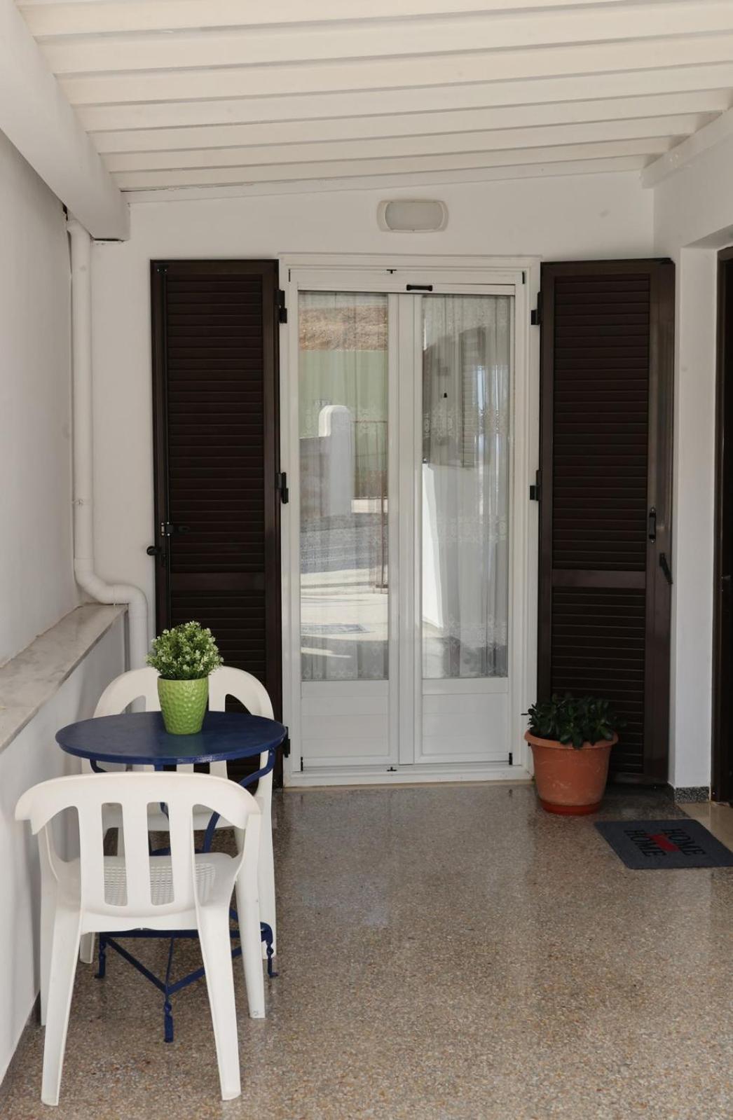 Aira Apartments