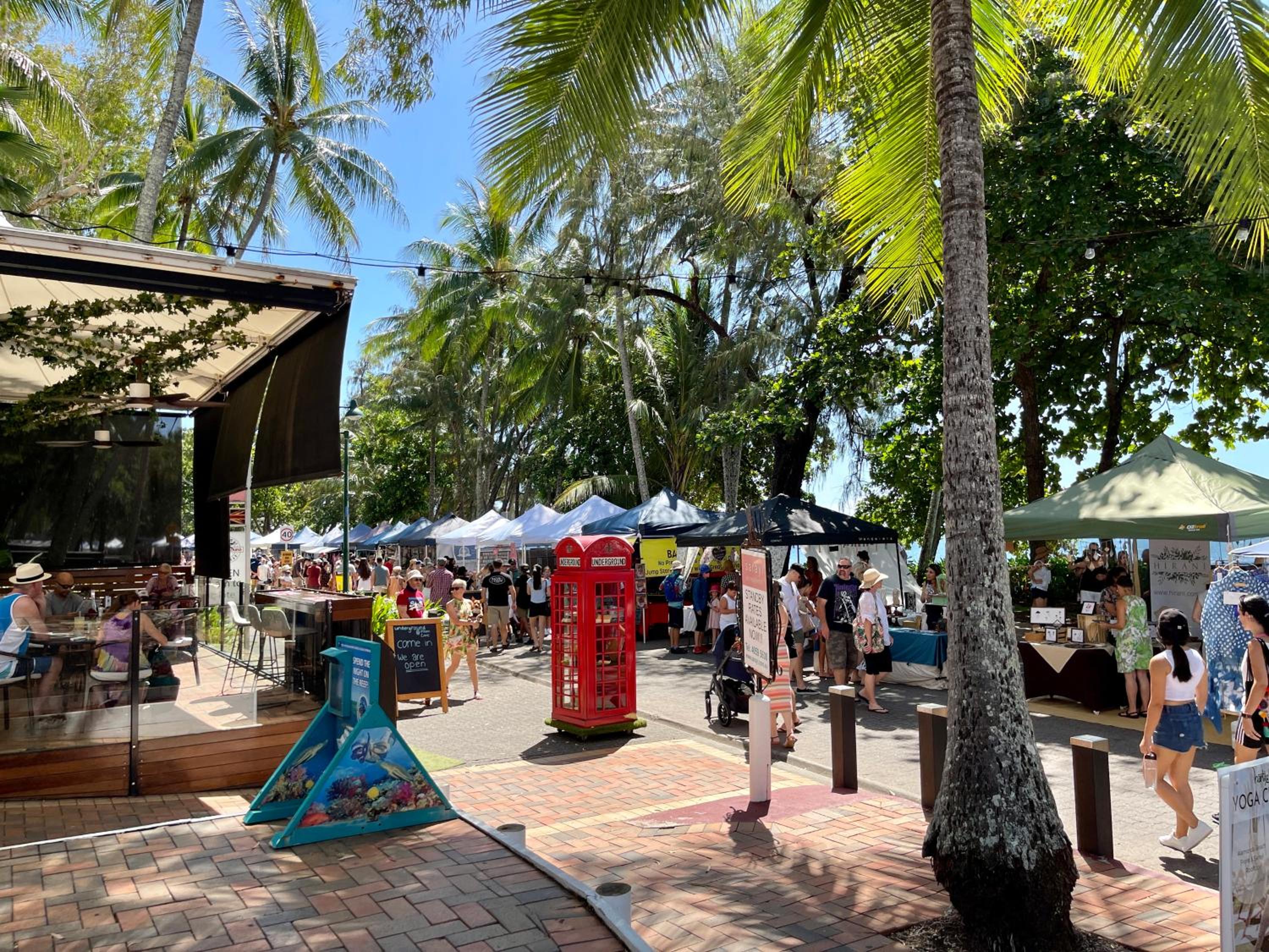 Sweet Creek Cottage, Palm Cove, 200m to Beach, Heated Pool, Pets