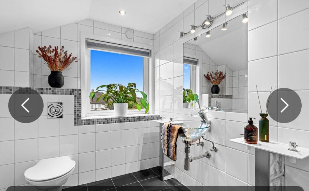 Terraced house with 4 bedrooms available for ONS view 2