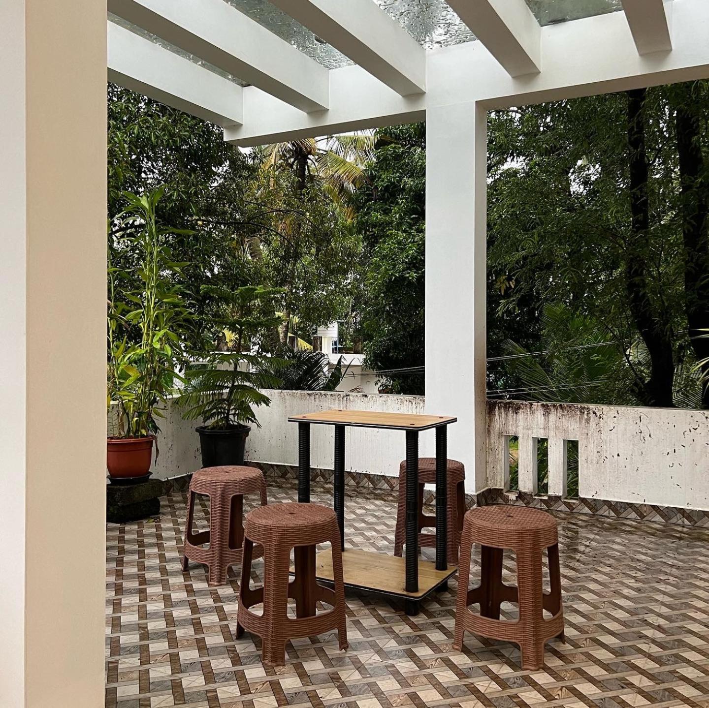 Sandpool Villa