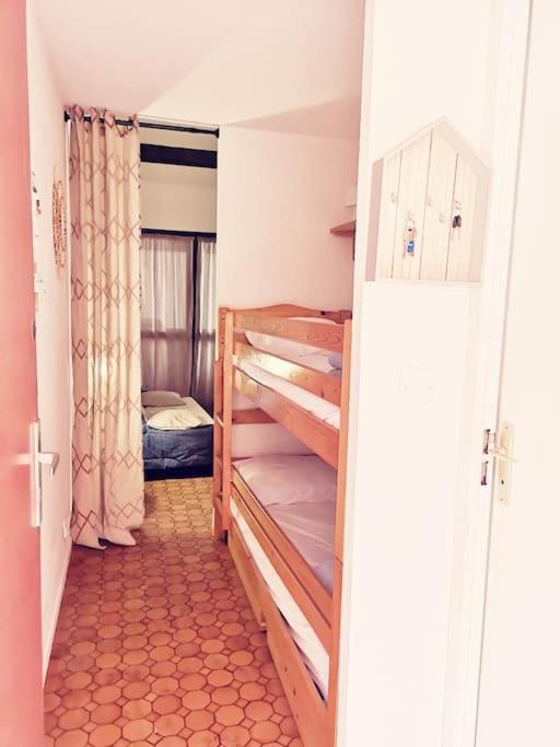 Appartement 600M de la plage