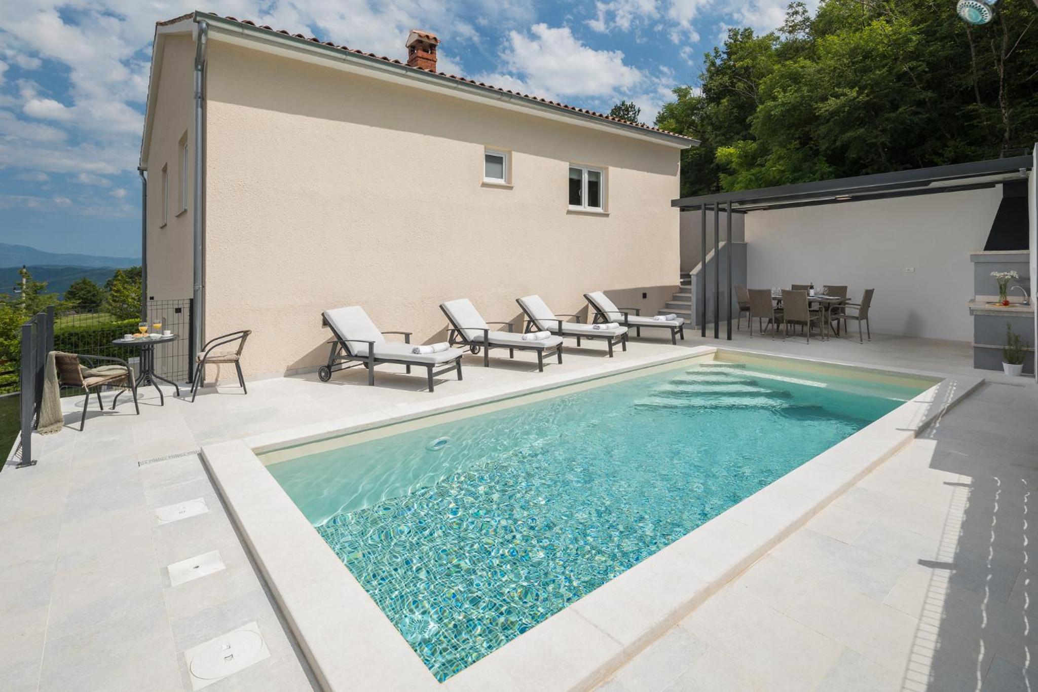 Holiday home Carsiaga view 2