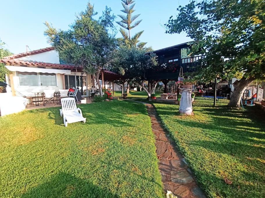 Agios Andreas Beach Villas