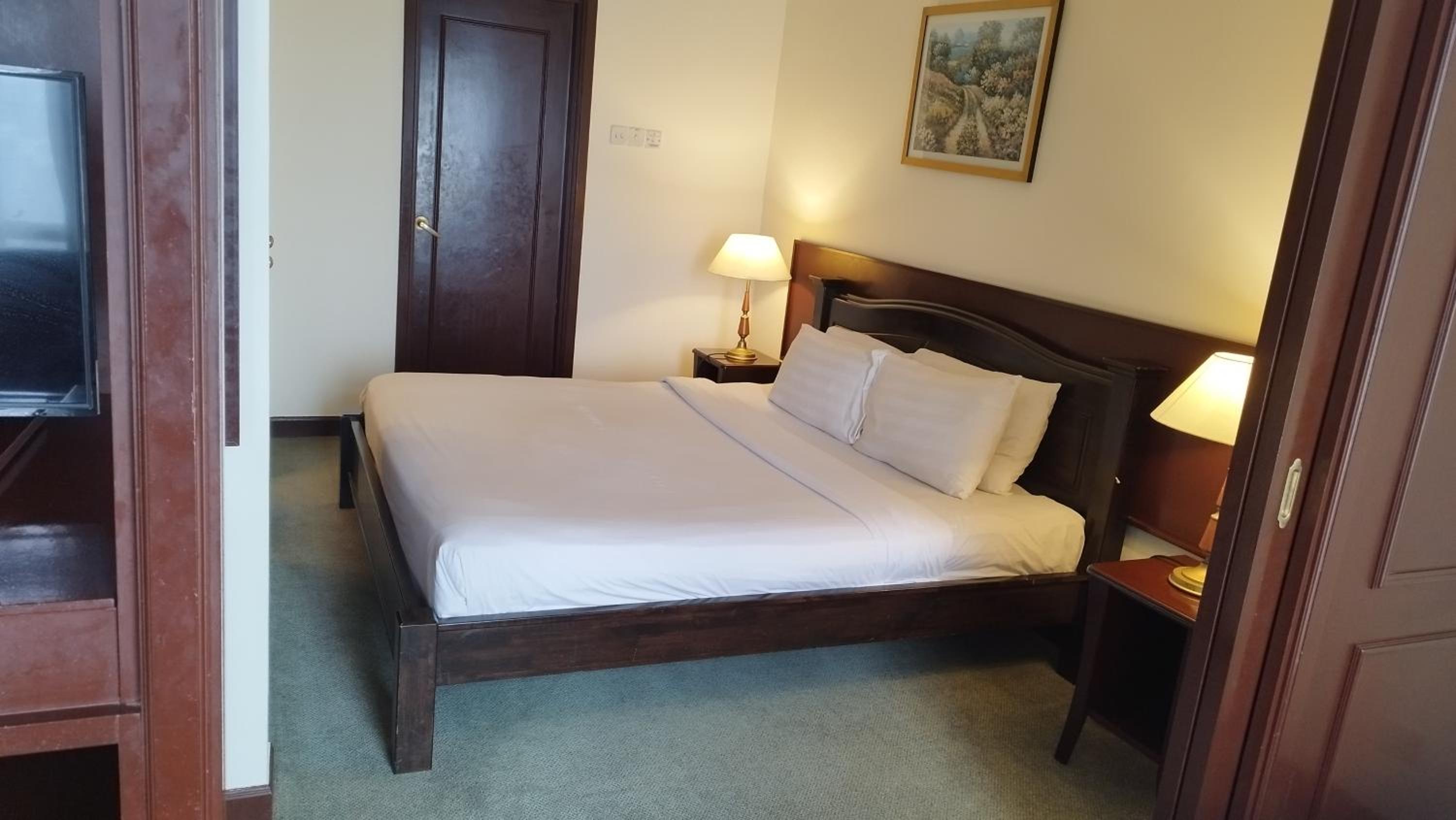 Golden Service Suite at Times Square KL
