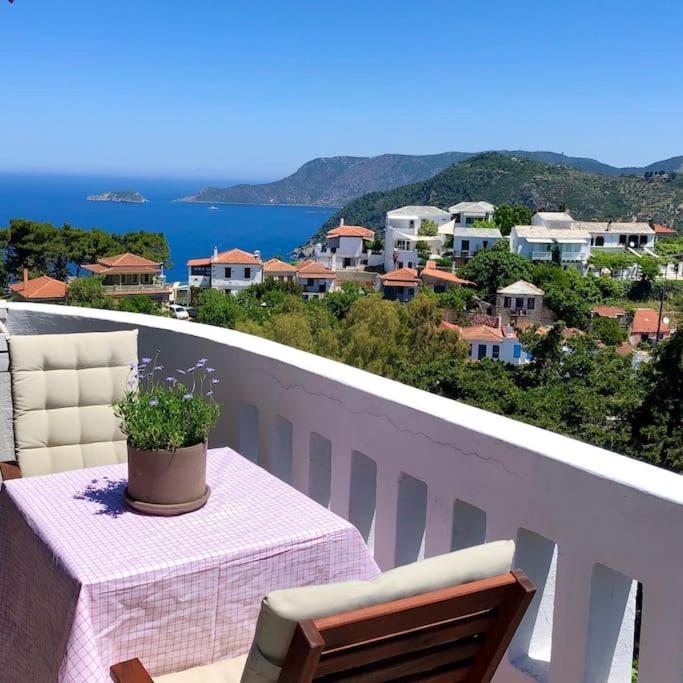 Xydeas Panoramic Seaview House
