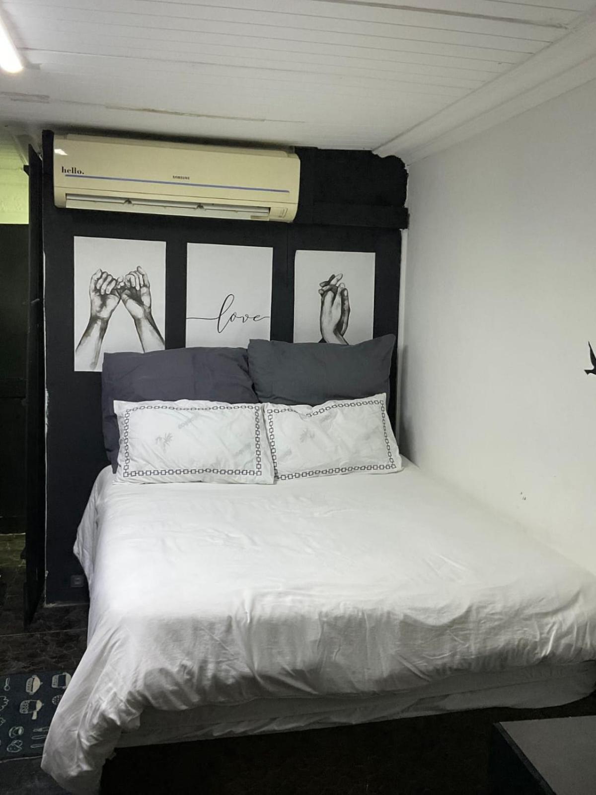 Bachelor Pad Rondebosch