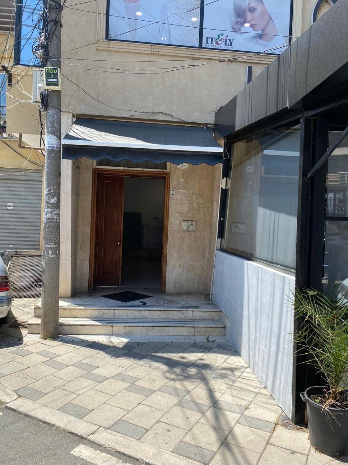 Itan Central 4 room apartment