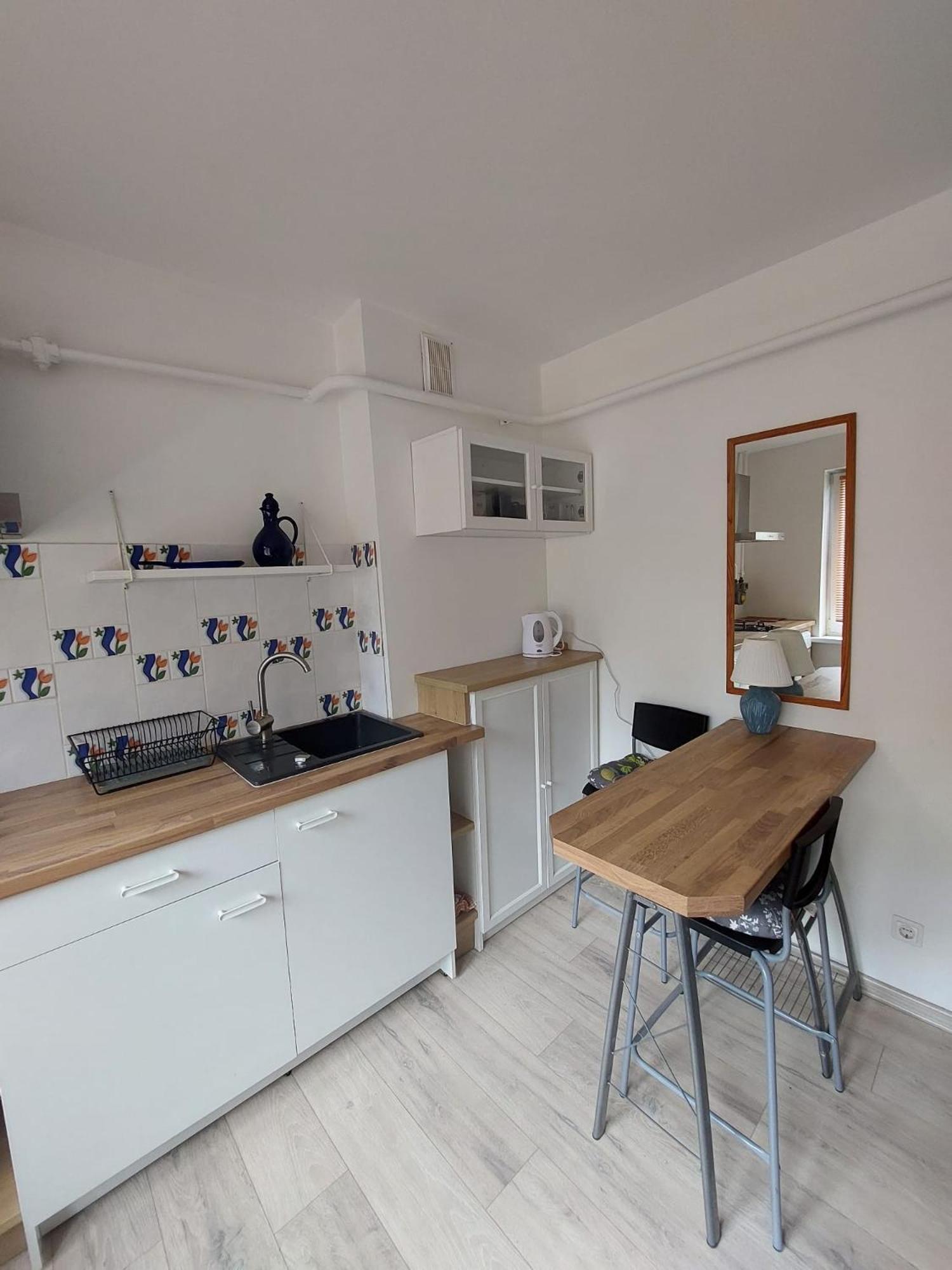 Kadaga Apartment studio