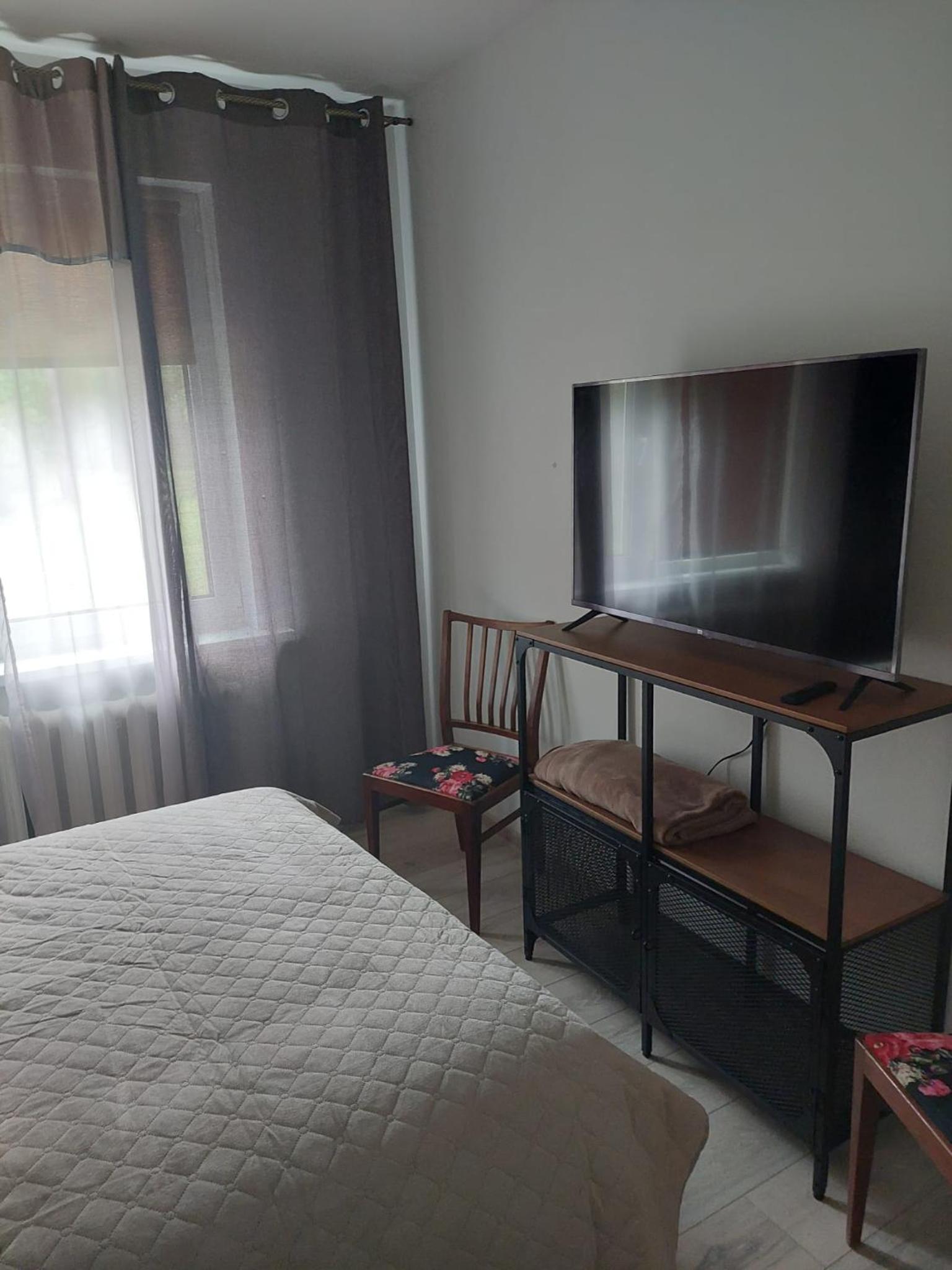 Kadaga Apartment studio