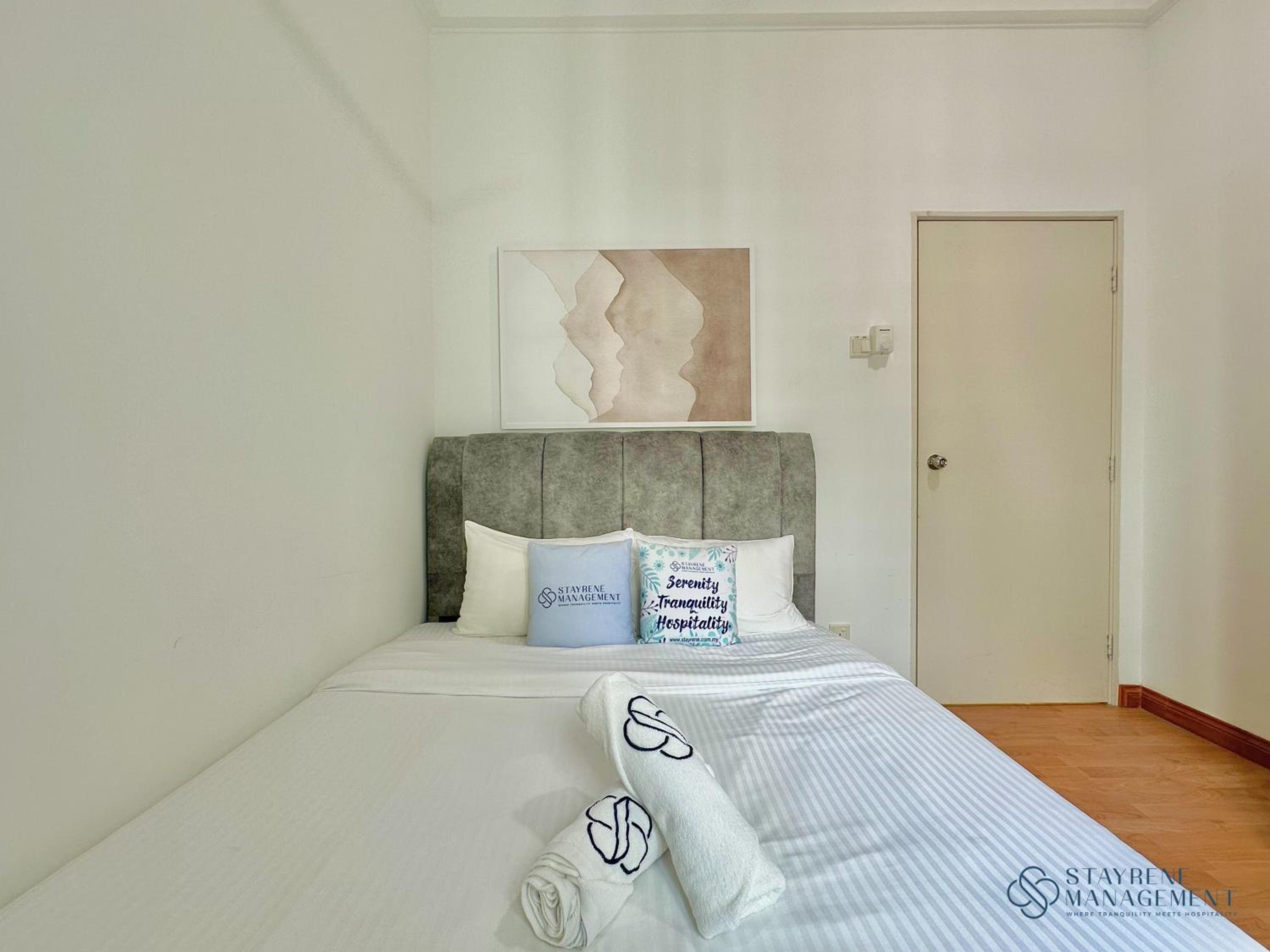 The Platino Near Paradigm Mall By Stayrene