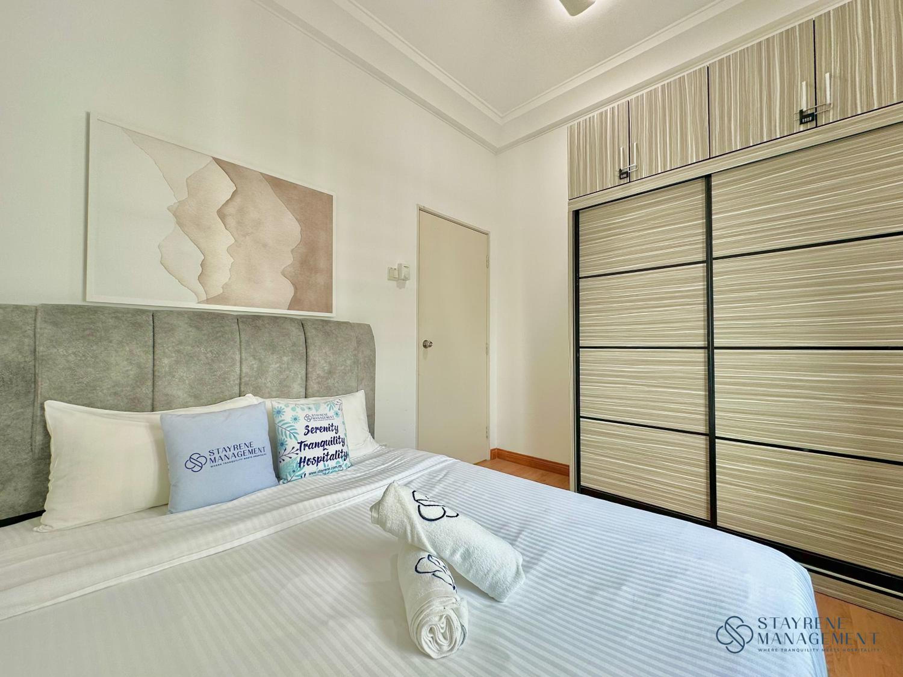 The Platino Near Paradigm Mall By Stayrene
