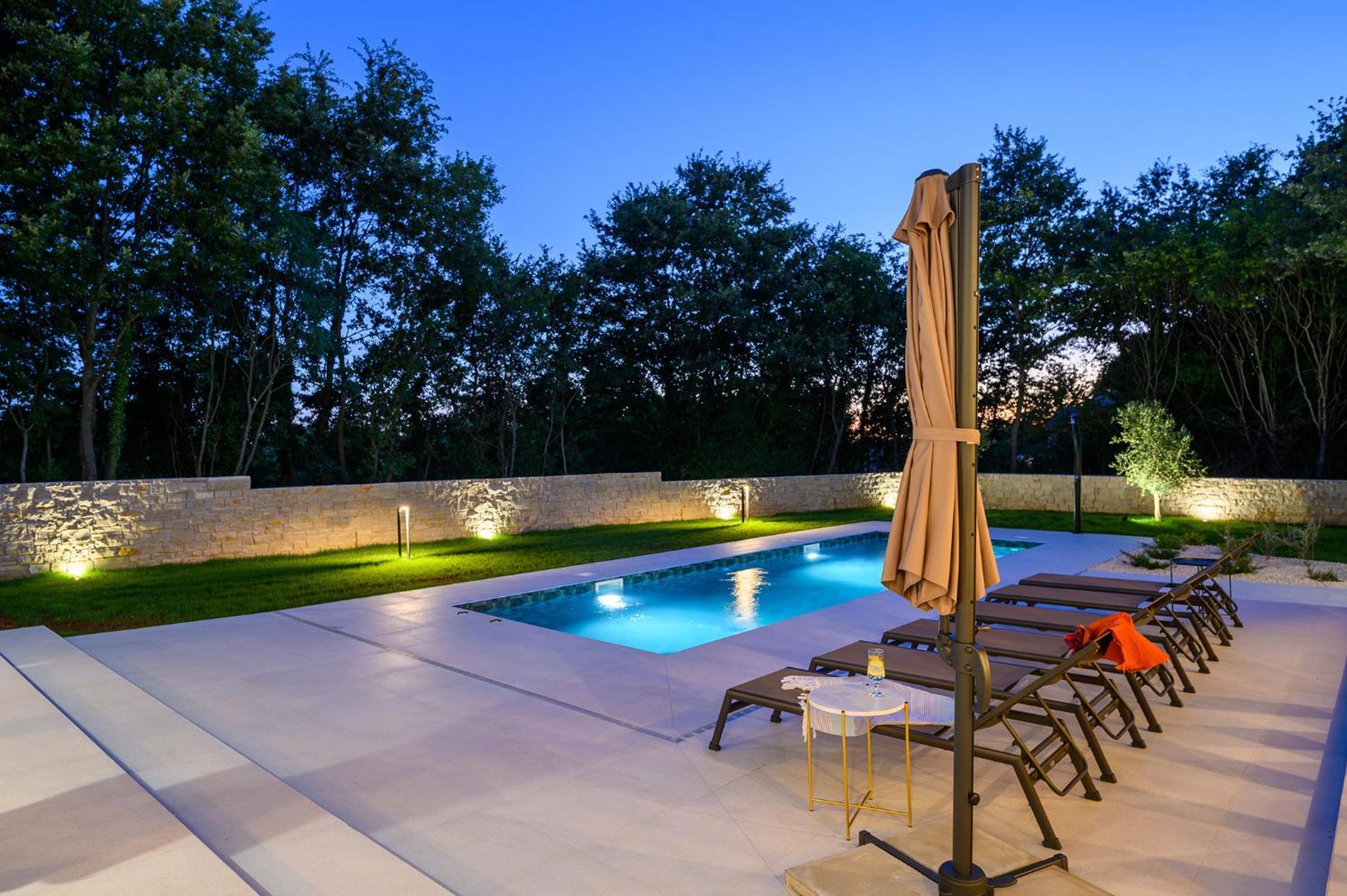 Villa Green Frame East - beautiful pet friendly ground floor villa for 7 people in Central Istria
