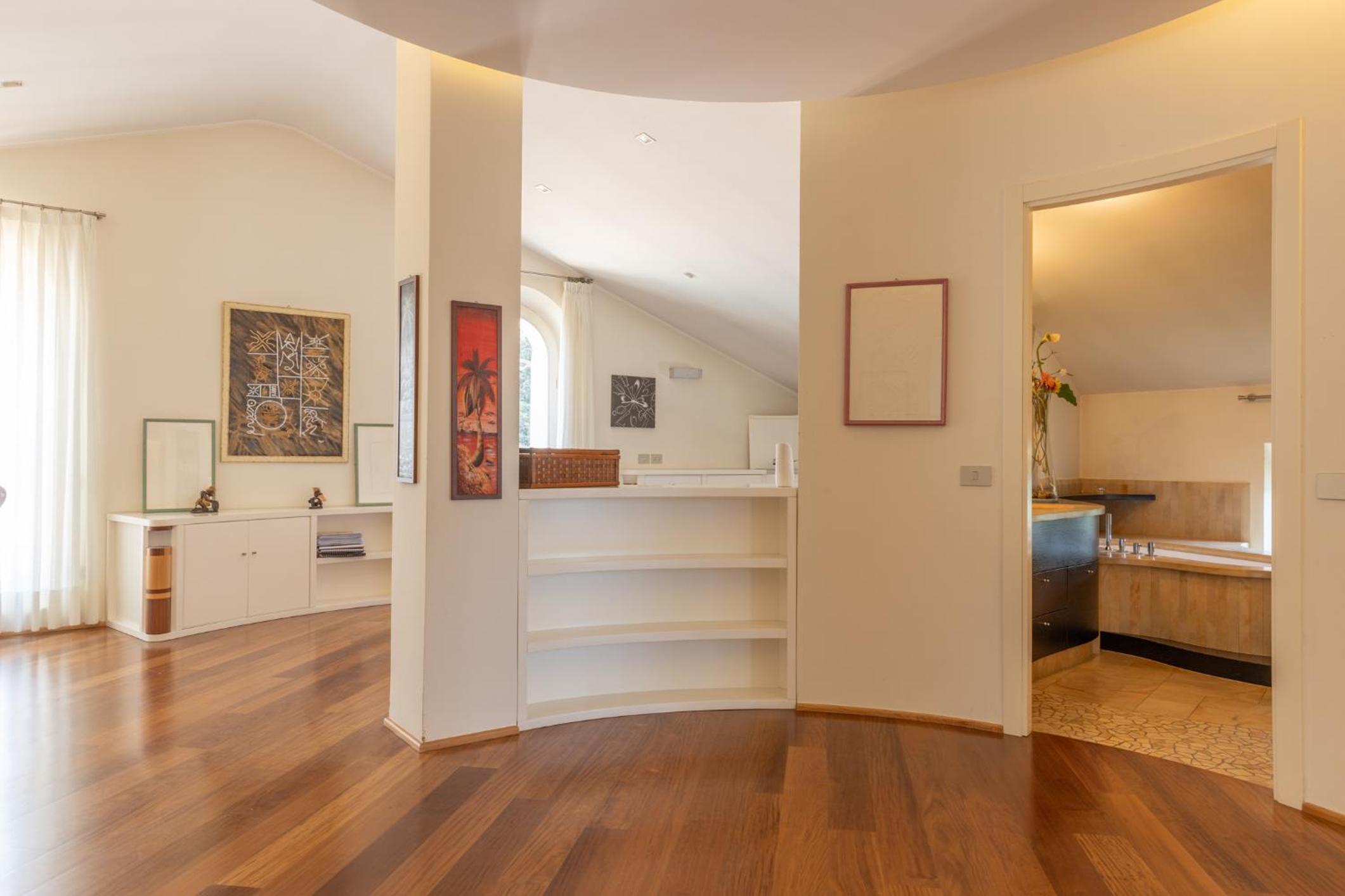 Luxury Apartment - Relax for Couples & Families view 5