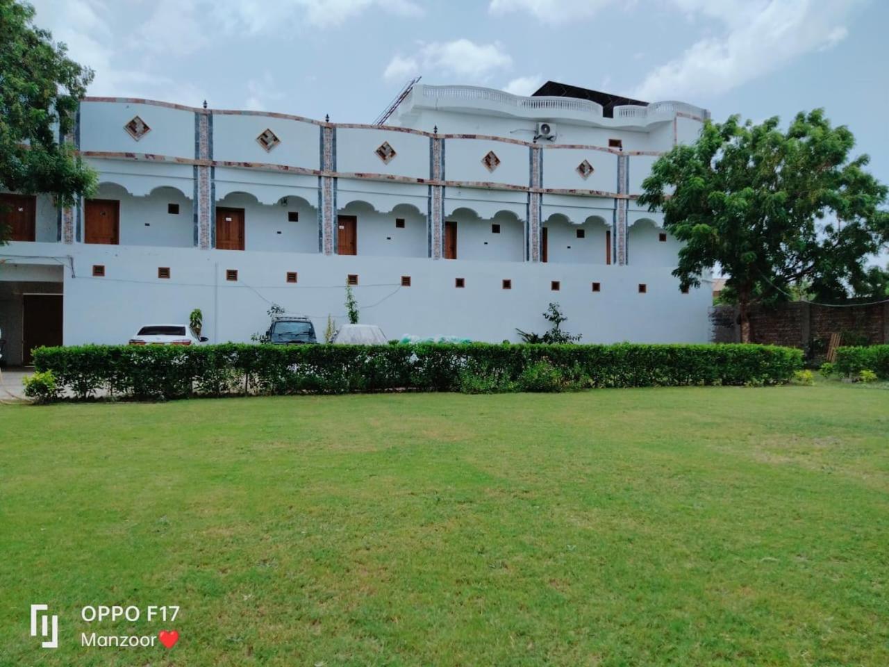 Mustafa Guest House Umerkot view 3
