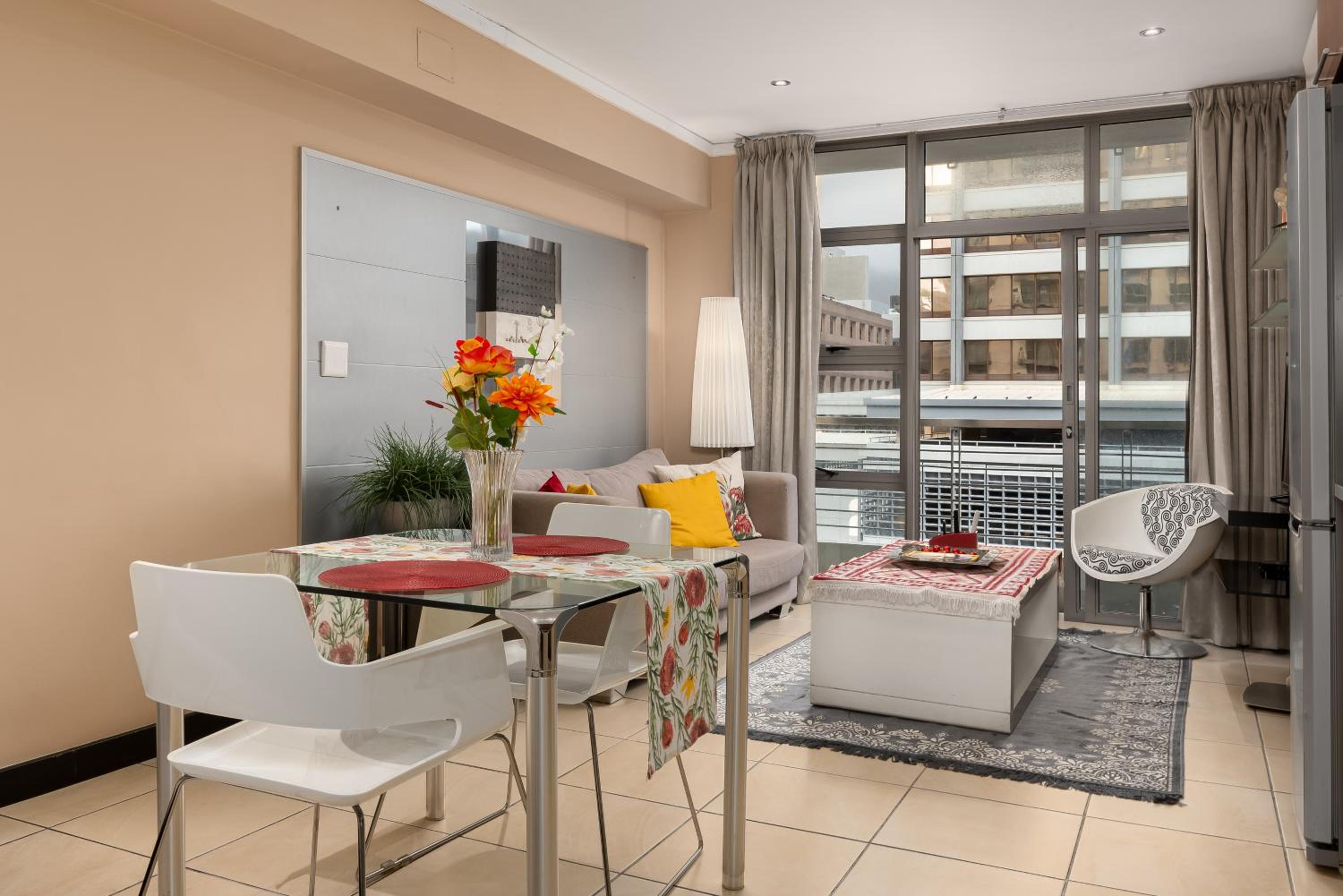 Icon Apartments