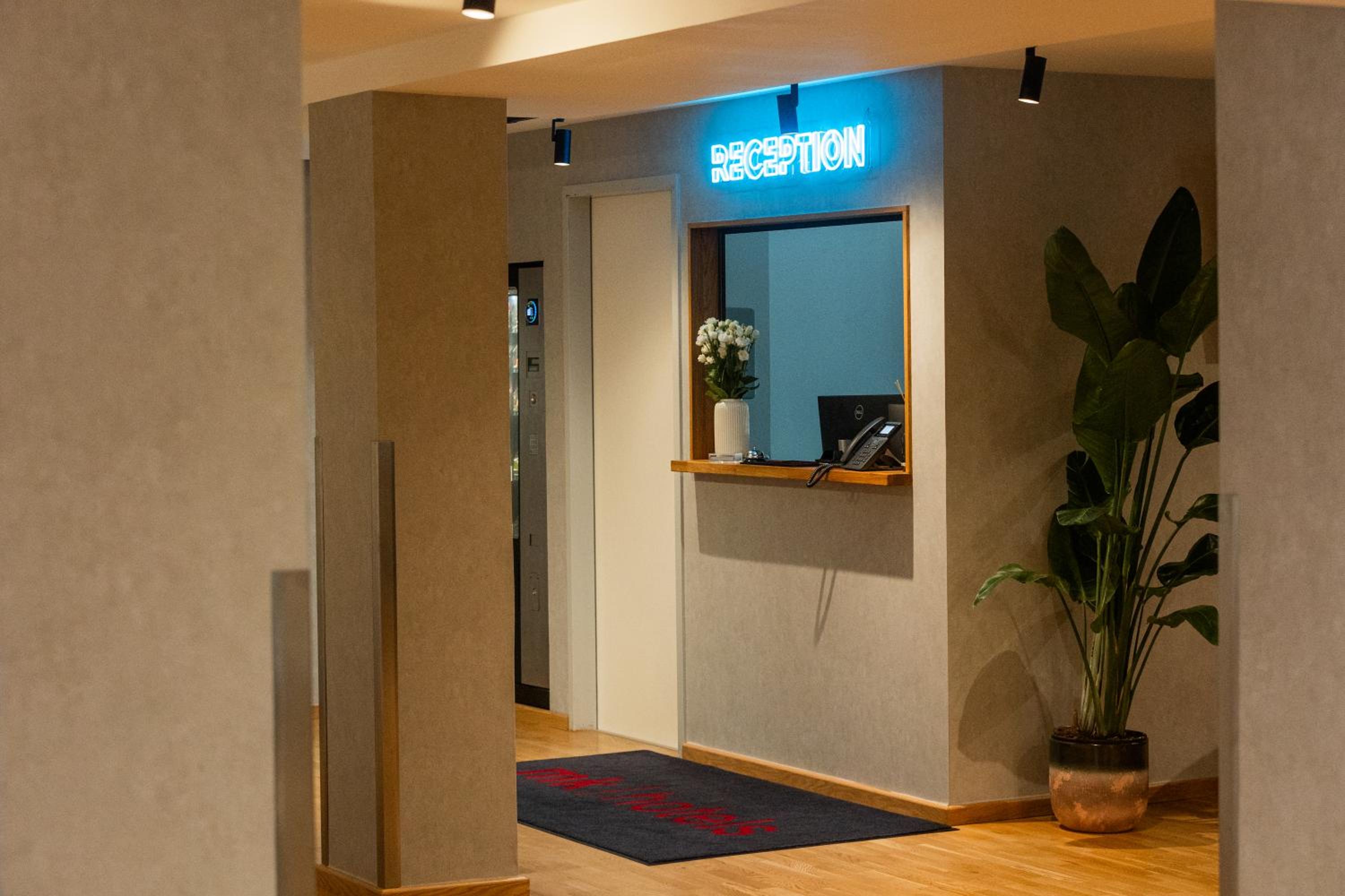 mk hotel frankfurt - Property Image 9