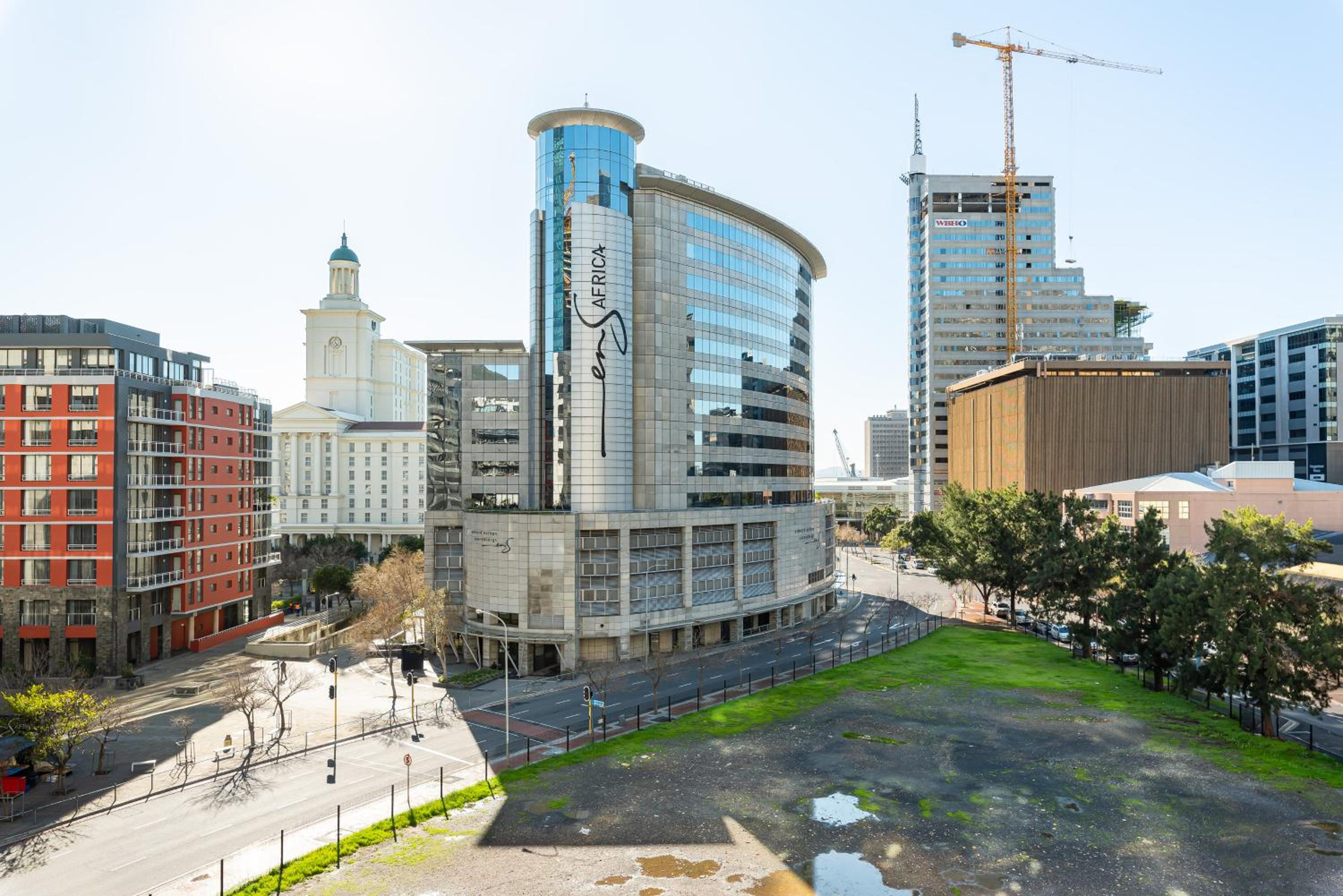 Icon Apartments