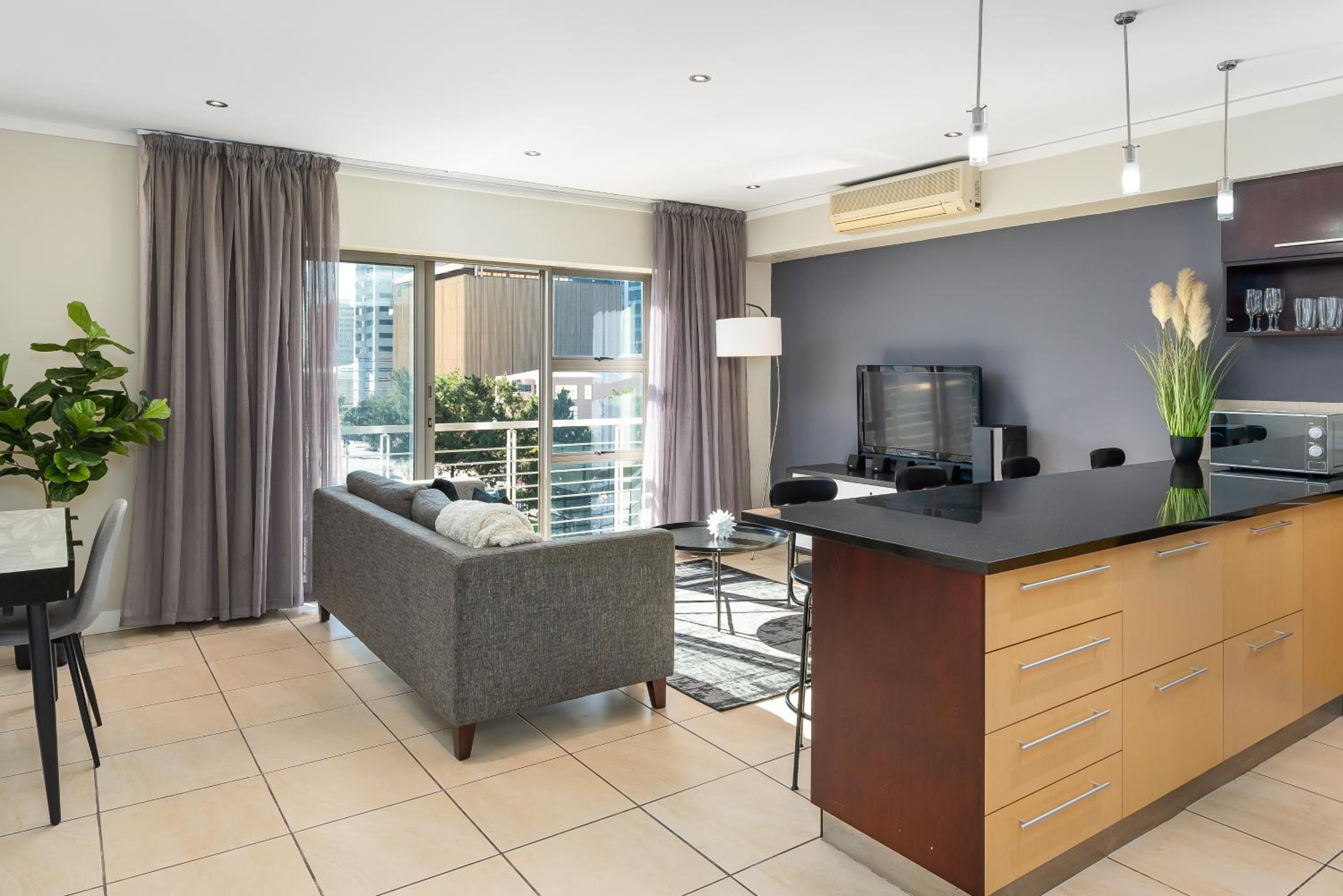Icon Apartments
