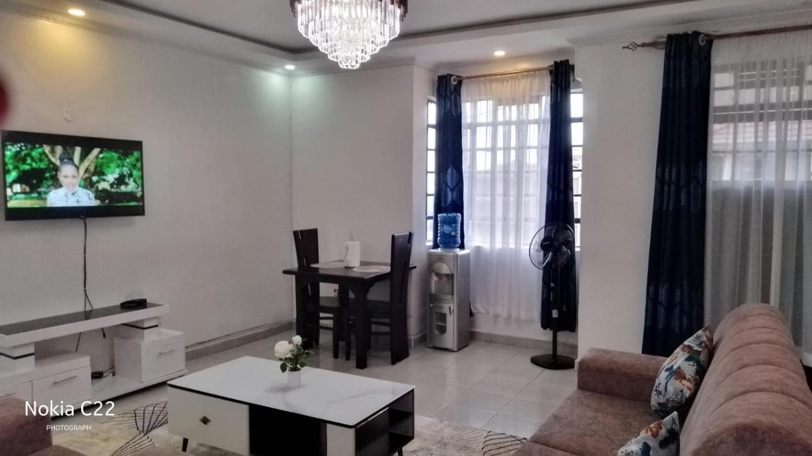 Modern 2 bedroom Apartment Near CBD, Kisumu International Airport, Malls & Lake Victoria