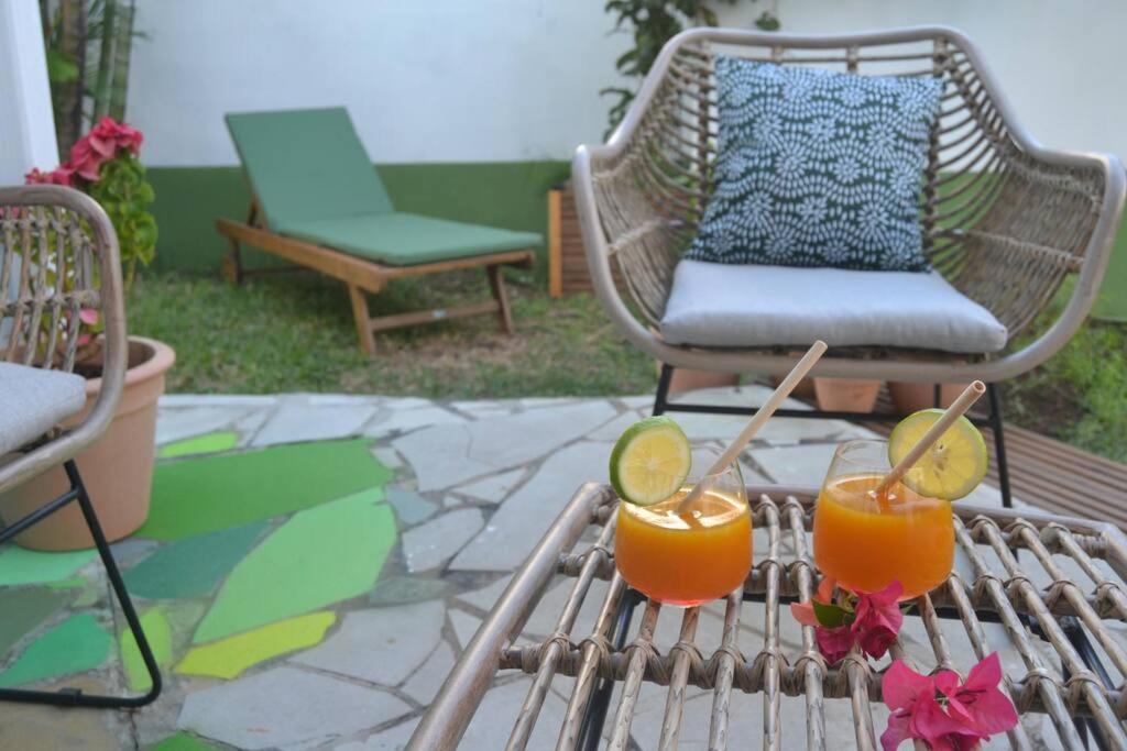 " Kalaoula", trois chambres, jardin cosy, spa, cinq mn plage, Terre-Sainte view 5