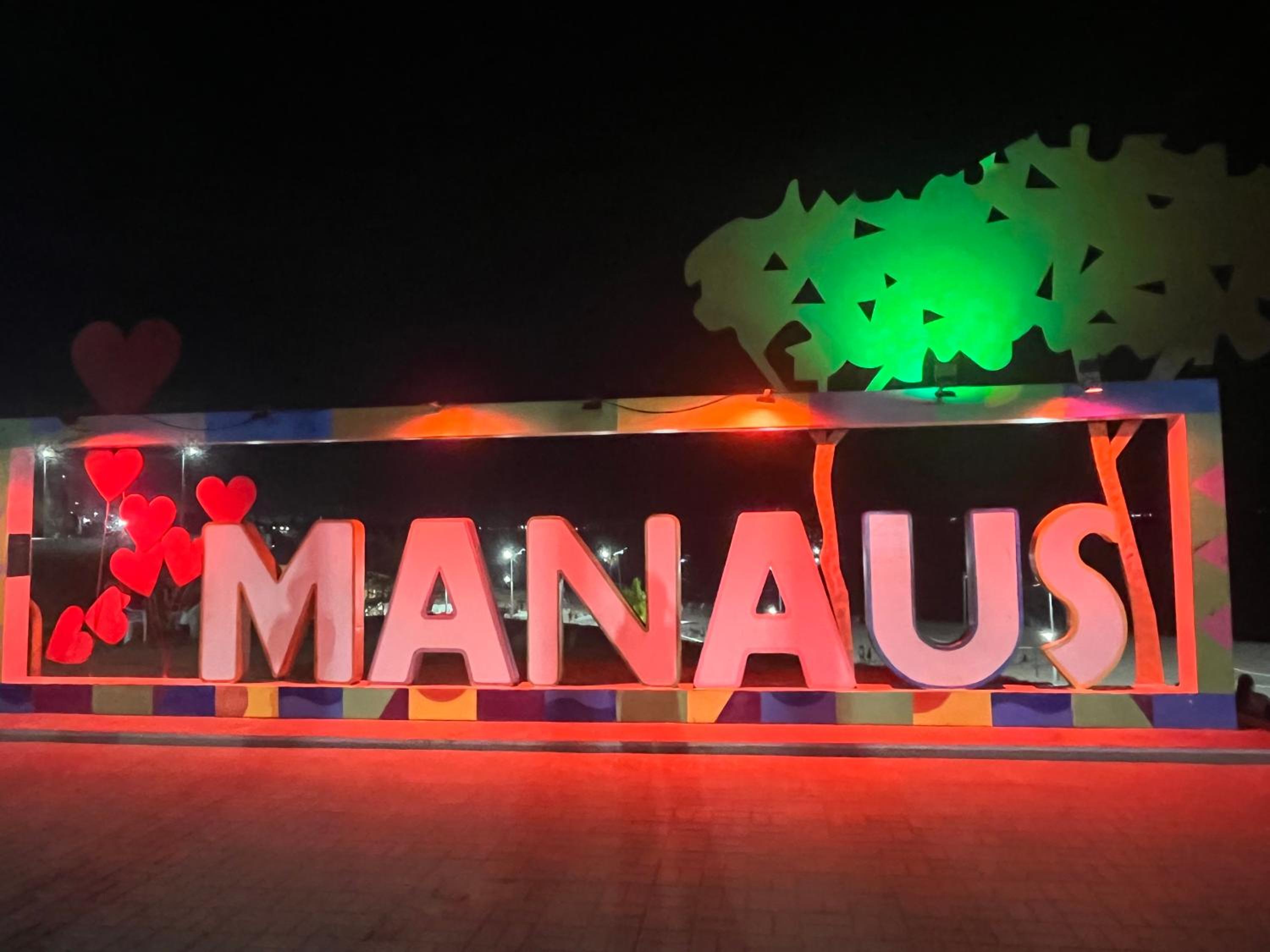 Ótimo apartamento Ponta Negra Manaus próximo à praia