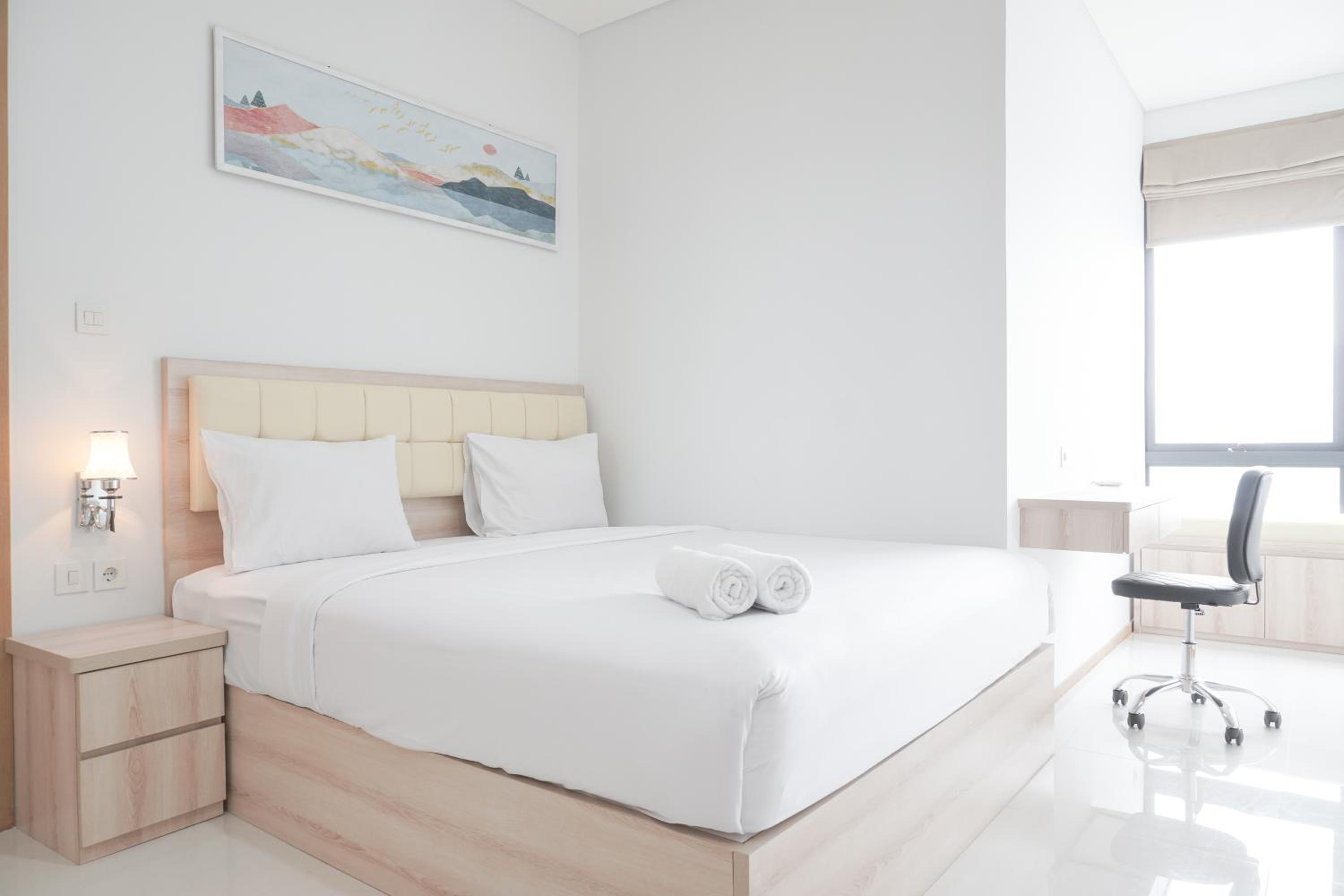 Beautiful and Cozy 2BR Samara Suites Apartment By Travelio