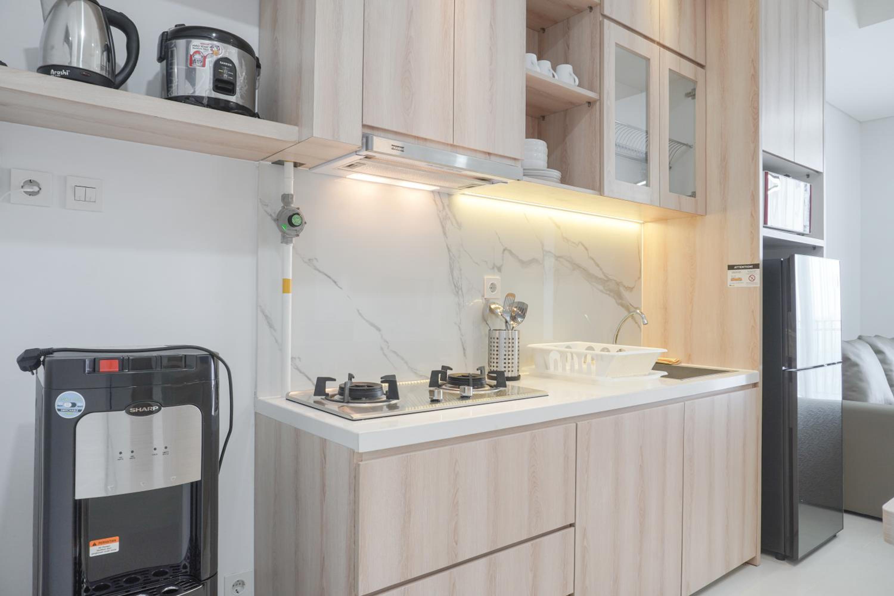 Beautiful and Cozy 2BR Samara Suites Apartment By Travelio