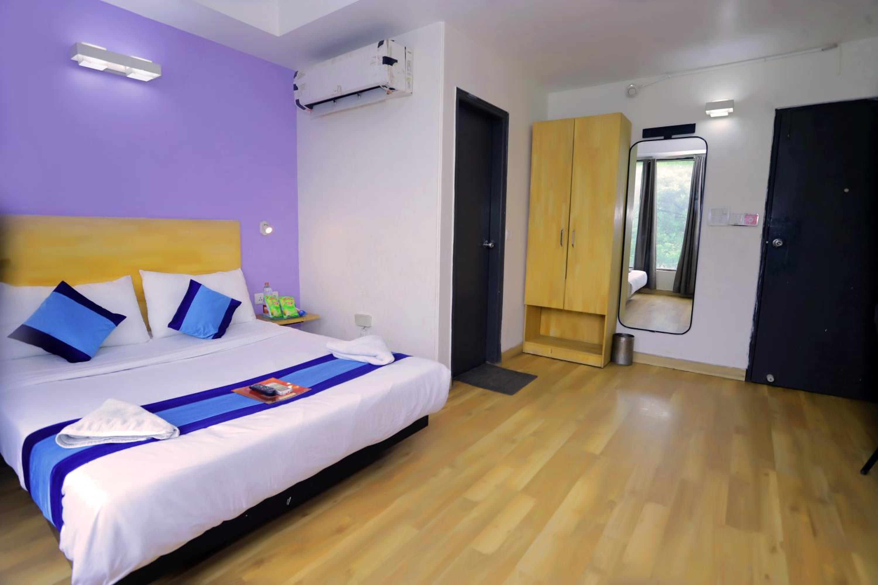 Hotel The Centrum - NFC New Delhi