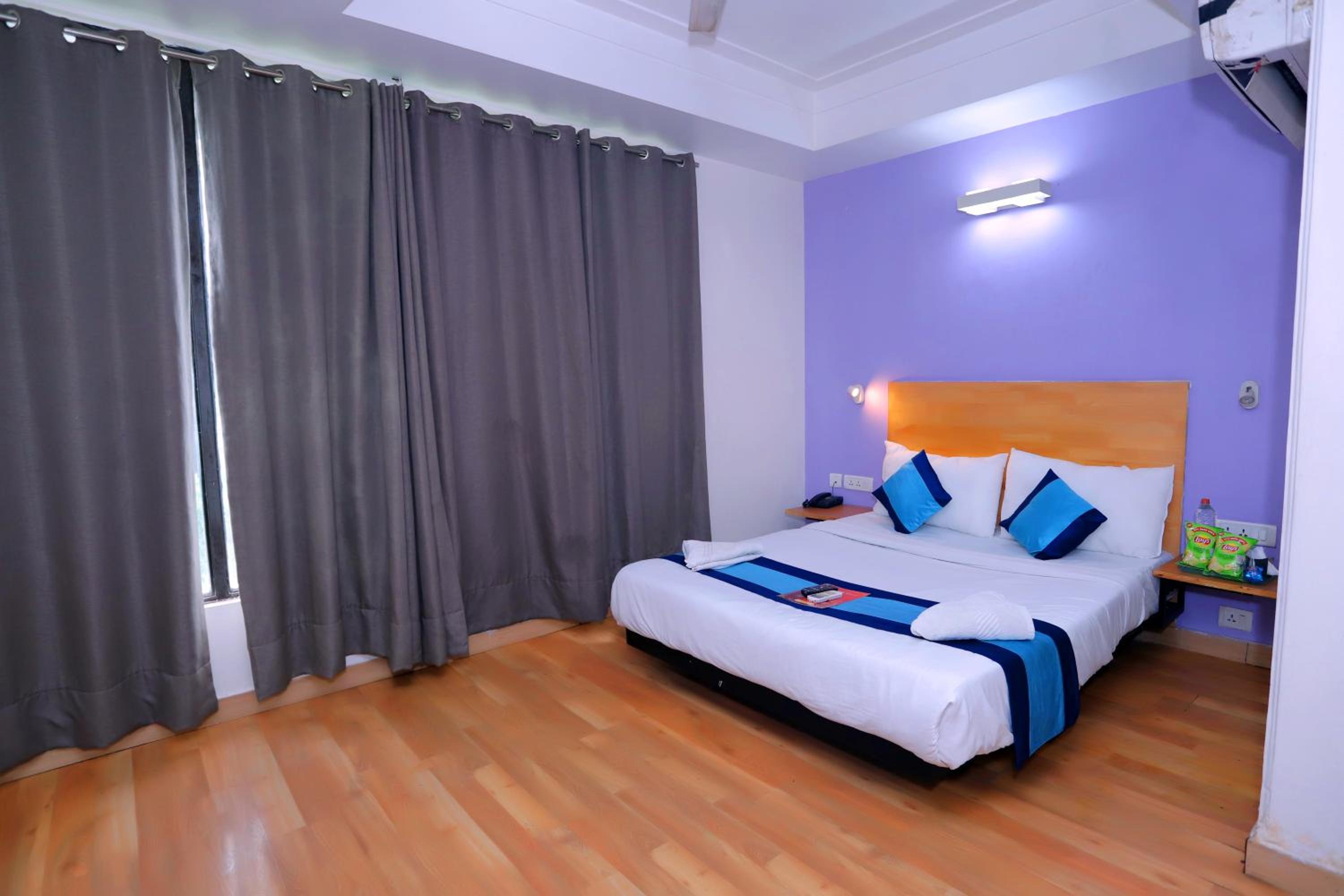 Hotel The Centrum - NFC New Delhi