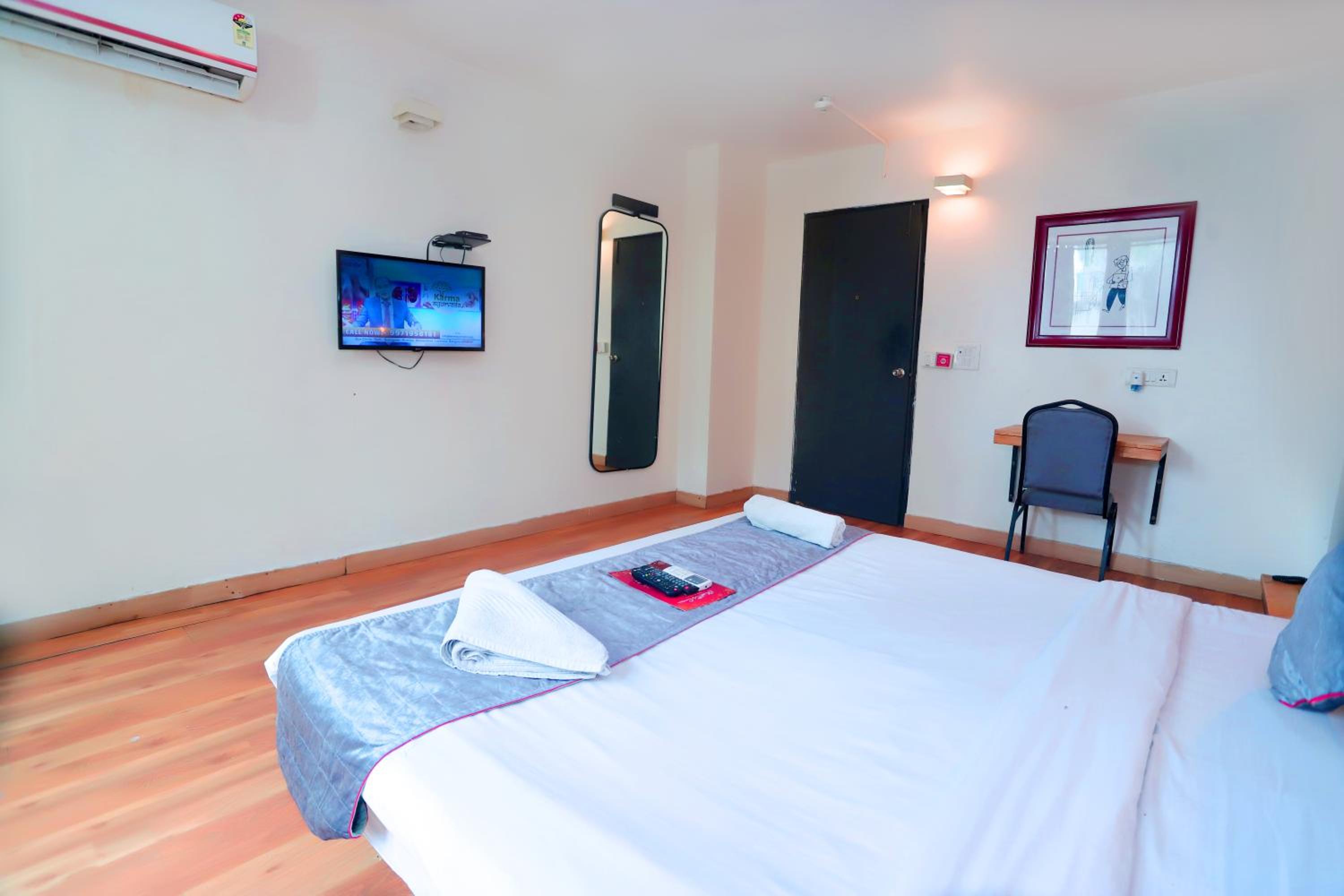 Hotel The Centrum - NFC New Delhi