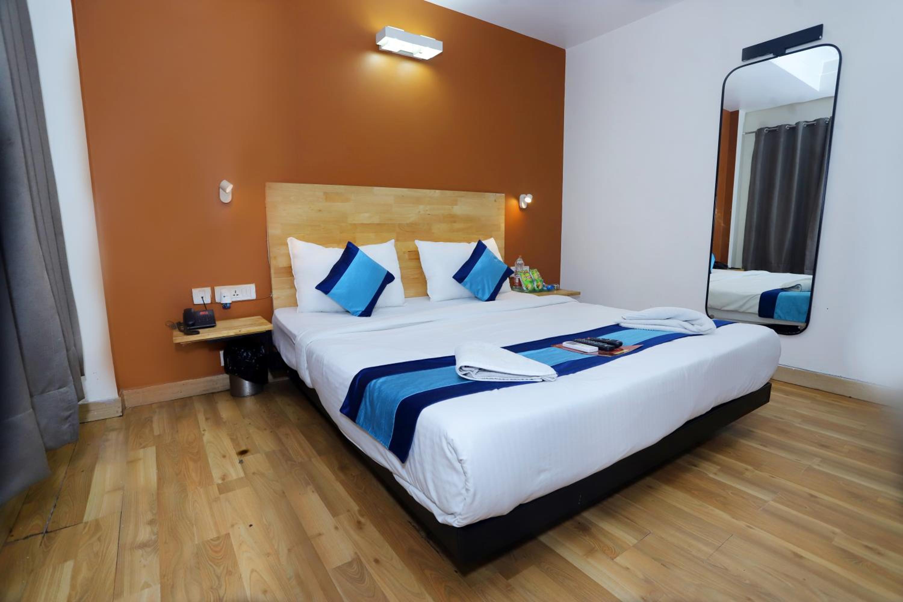 Hotel The Centrum - NFC New Delhi
