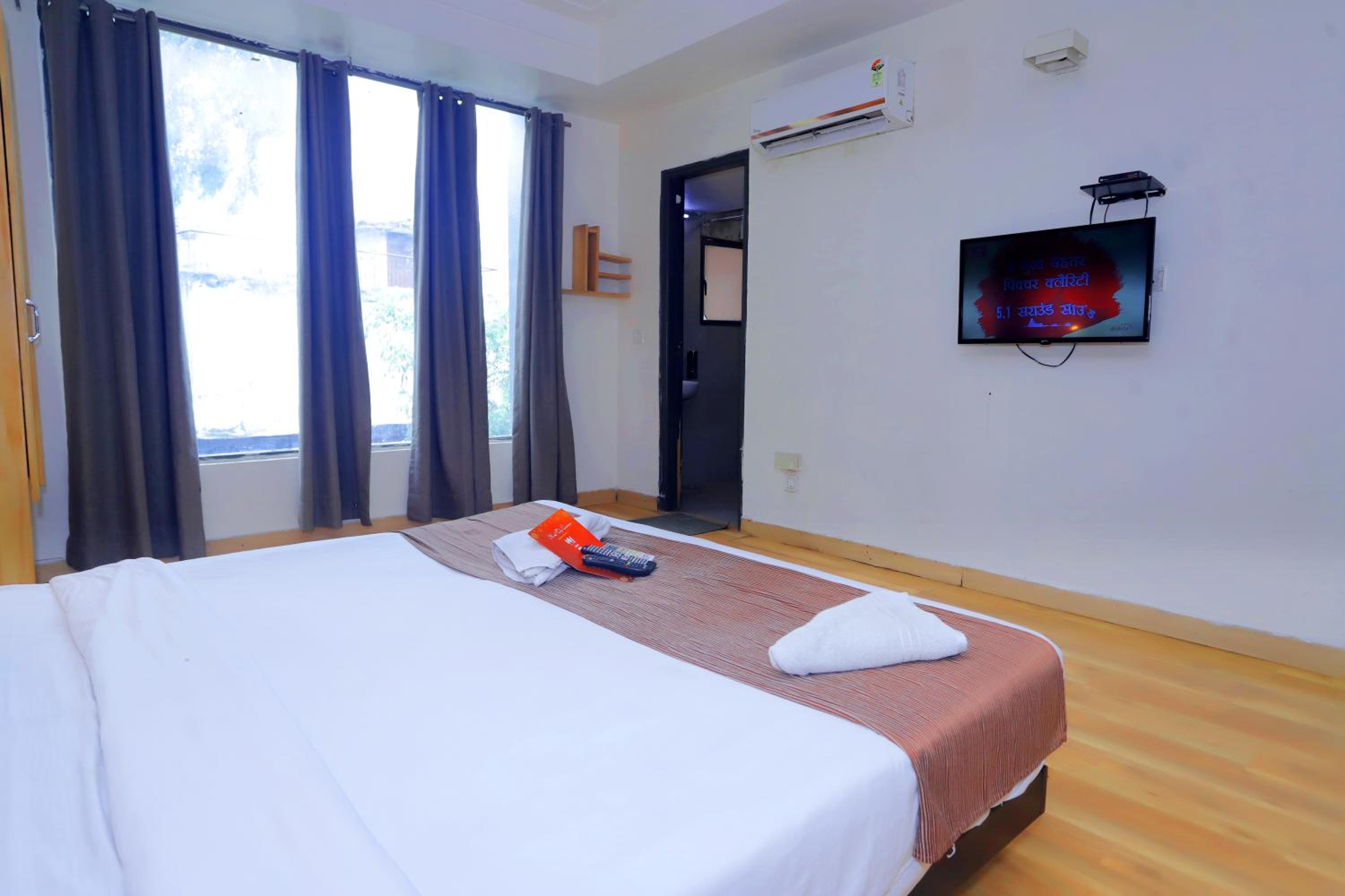 Hotel The Centrum - NFC New Delhi