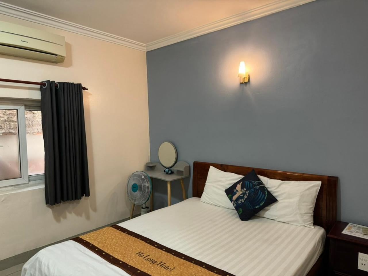HA LONG Hotel Linh Trung Thu Duc HCMC