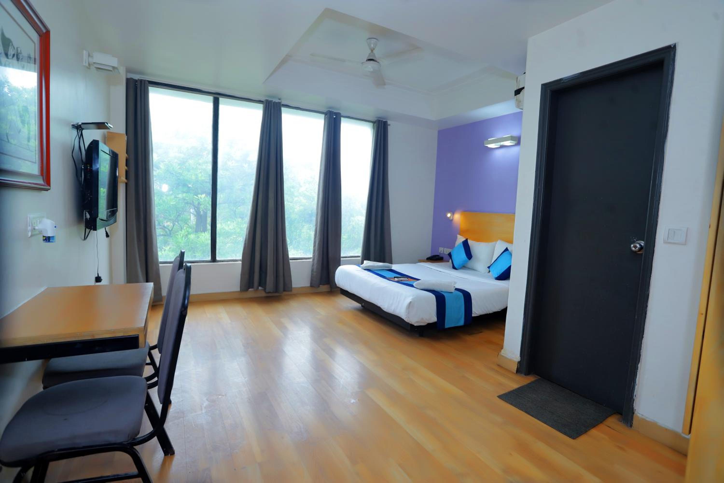 Hotel The Centrum - NFC New Delhi