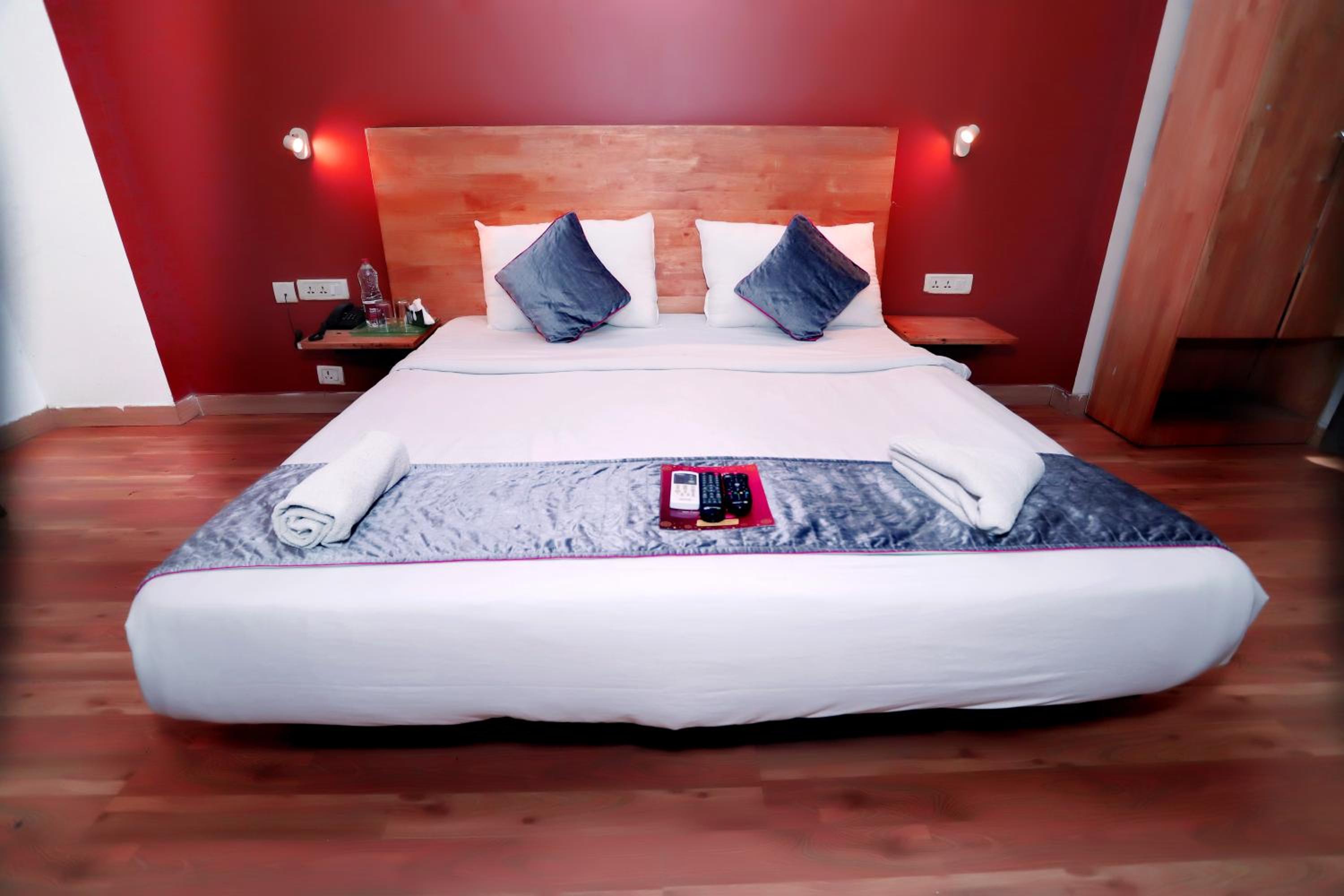 Hotel The Centrum - NFC New Delhi