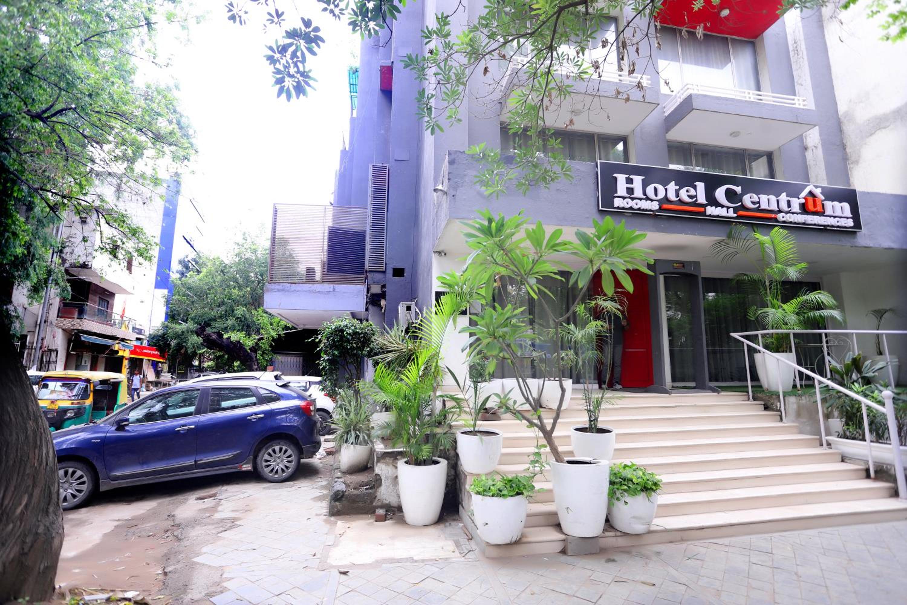Hotel The Centrum - NFC New Delhi