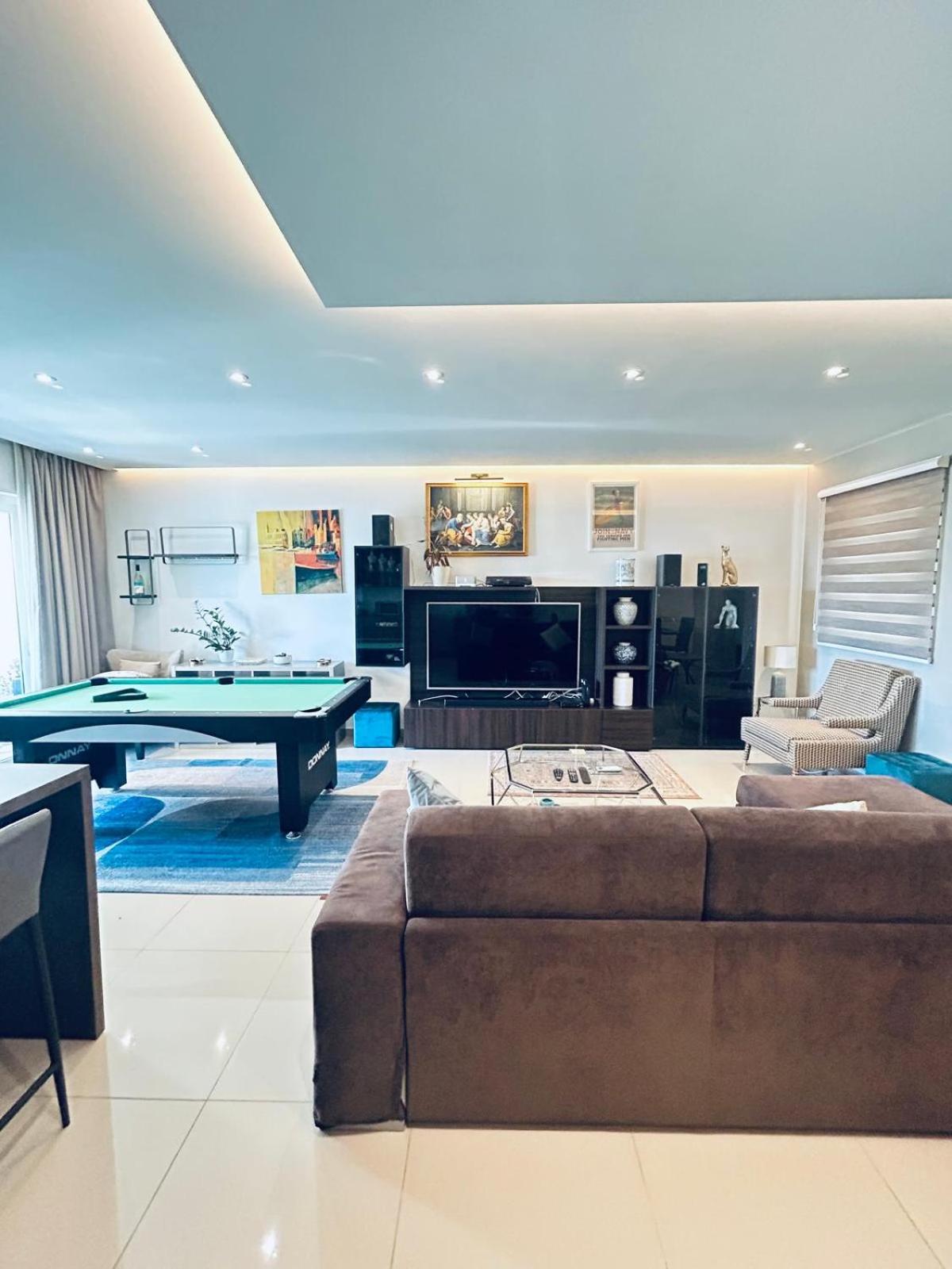 Luxury St Julians two bedroom apartment — St Julian's