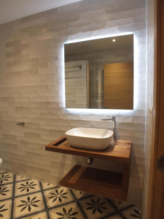 Apartamentos Rurales Torre de la Alcandra - 3 llaves - Asturias