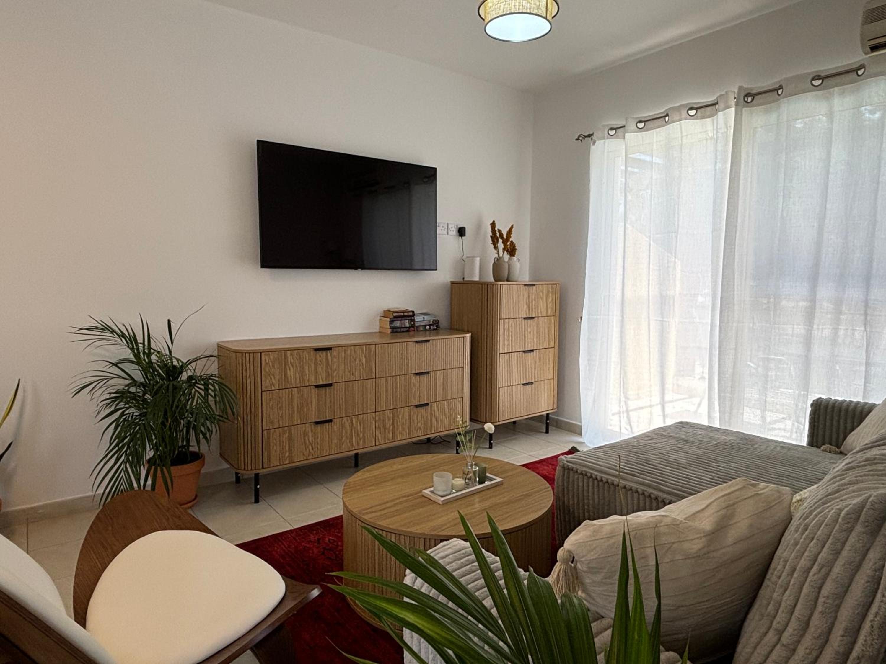 Stylish One Bedroom Apartment at Paphos Harbour