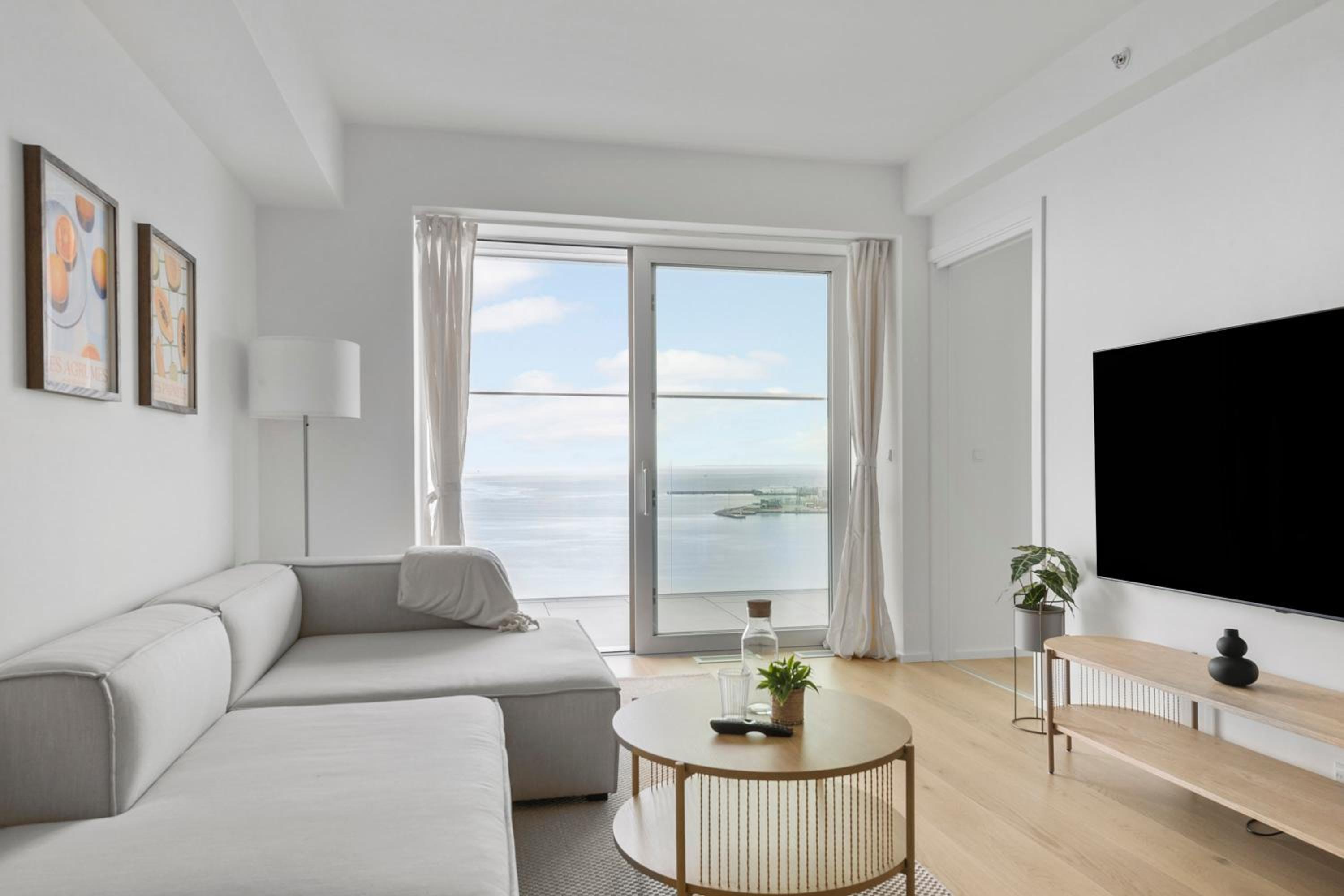 Endless ocean views with private balcony