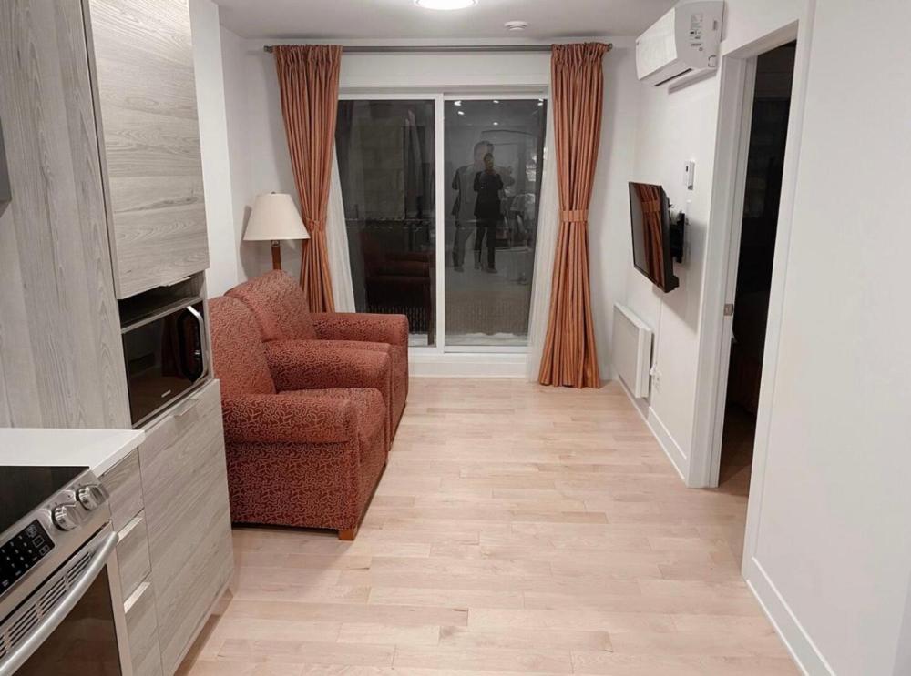 Le Bijou AirHome One or Two Bedroom Suite
