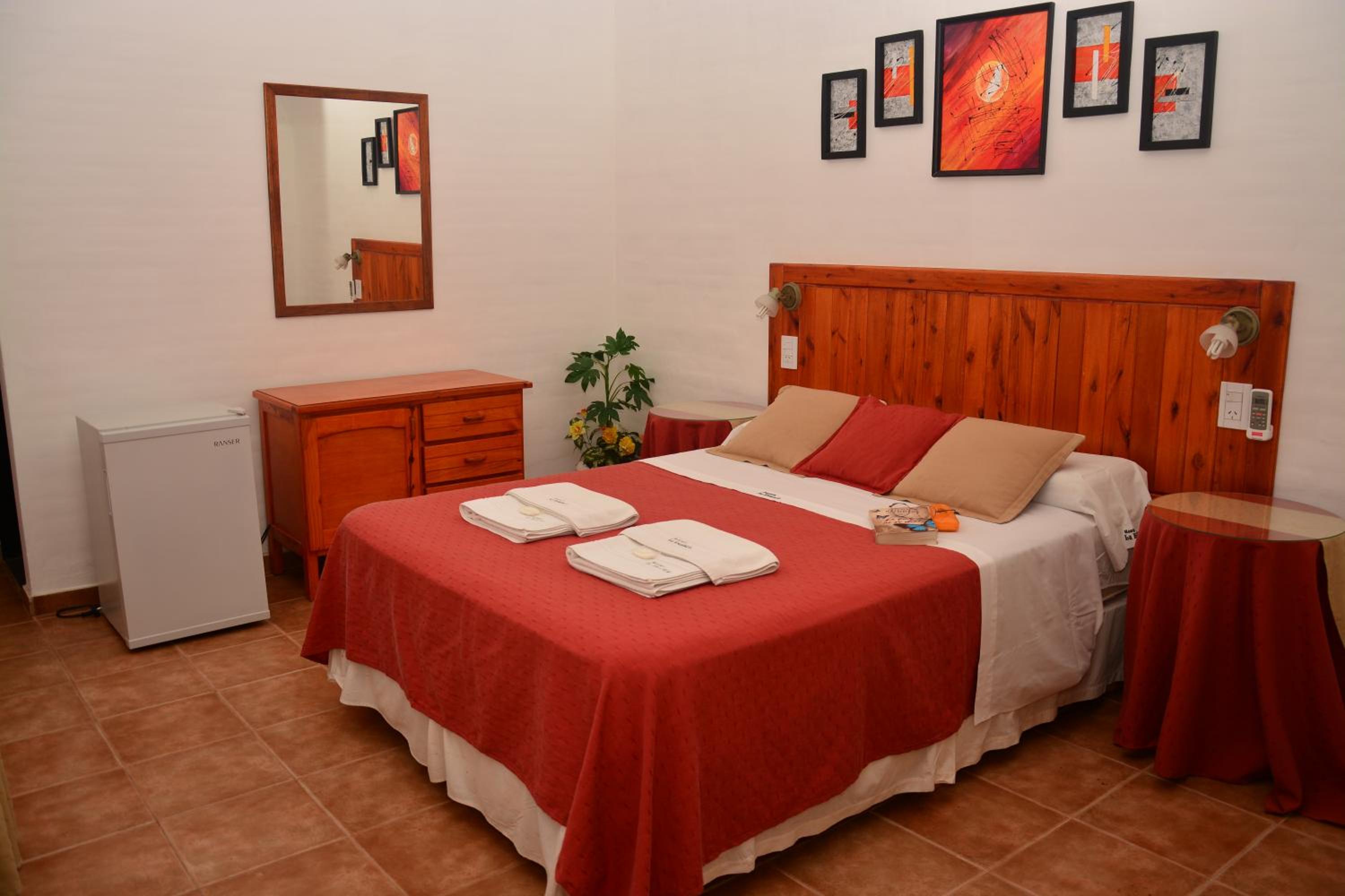 Apart Cabañas La Estancia