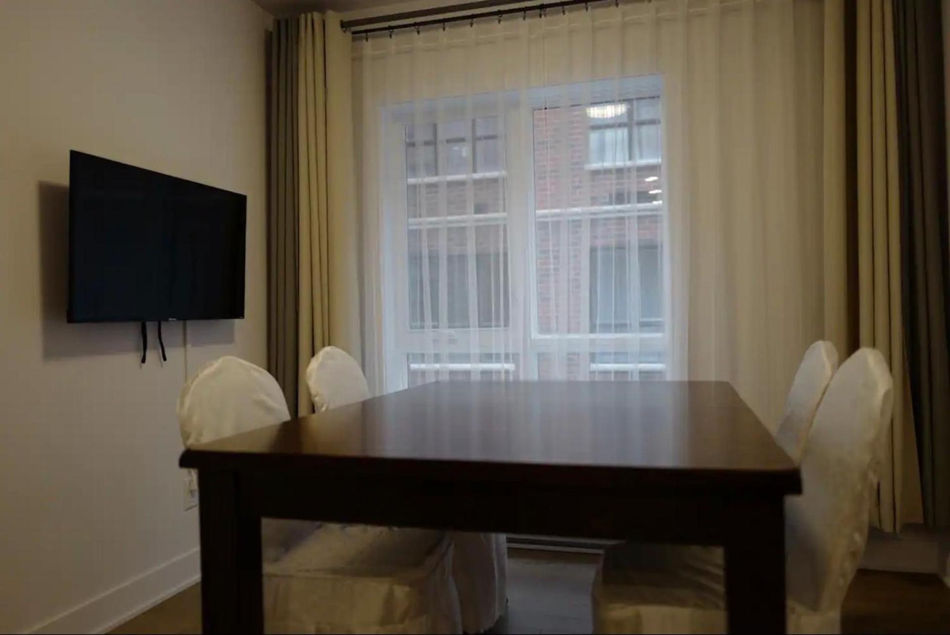 Le Bijou AirHome One or Two Bedroom Suite
