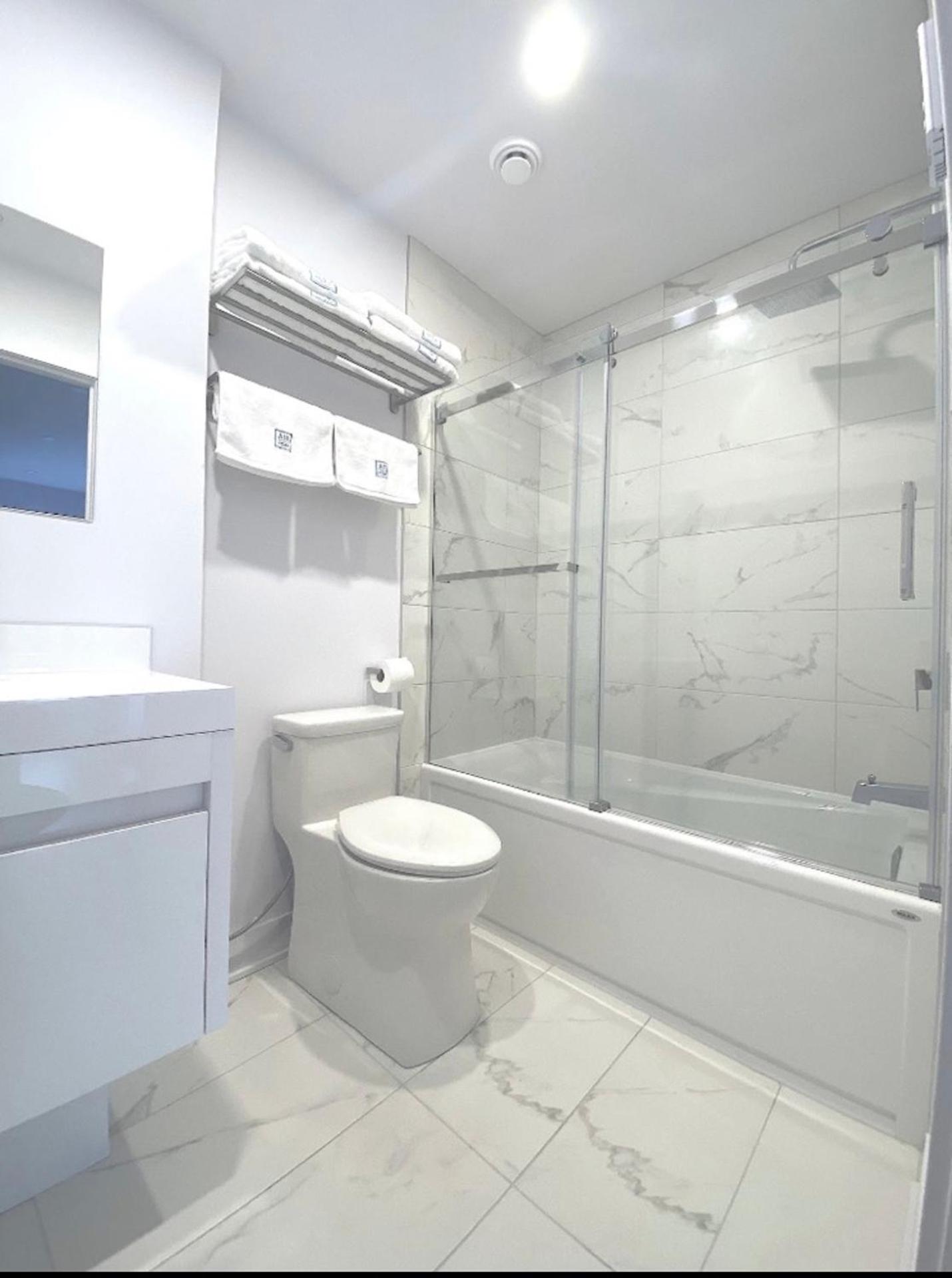 Le Bijou AirHome One or Two Bedroom Suite