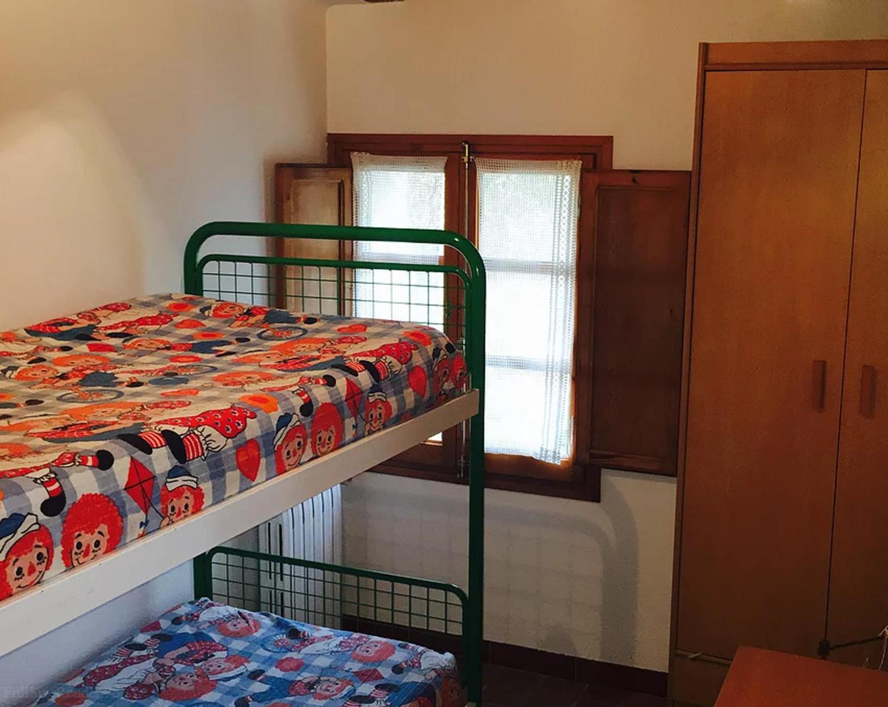 Spacious House Tortosa + Pool view 5