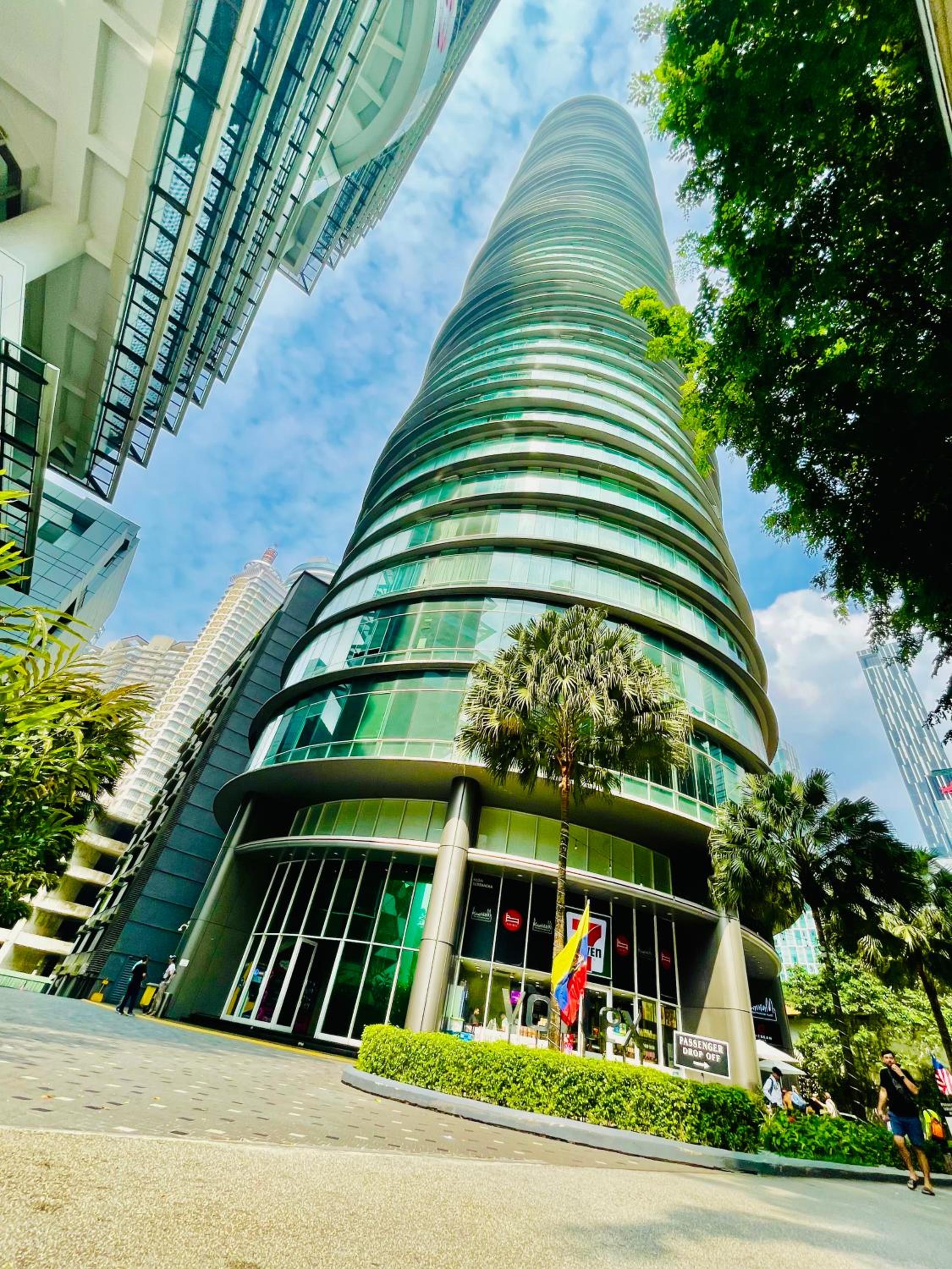vortex suites klcc By Comport stay