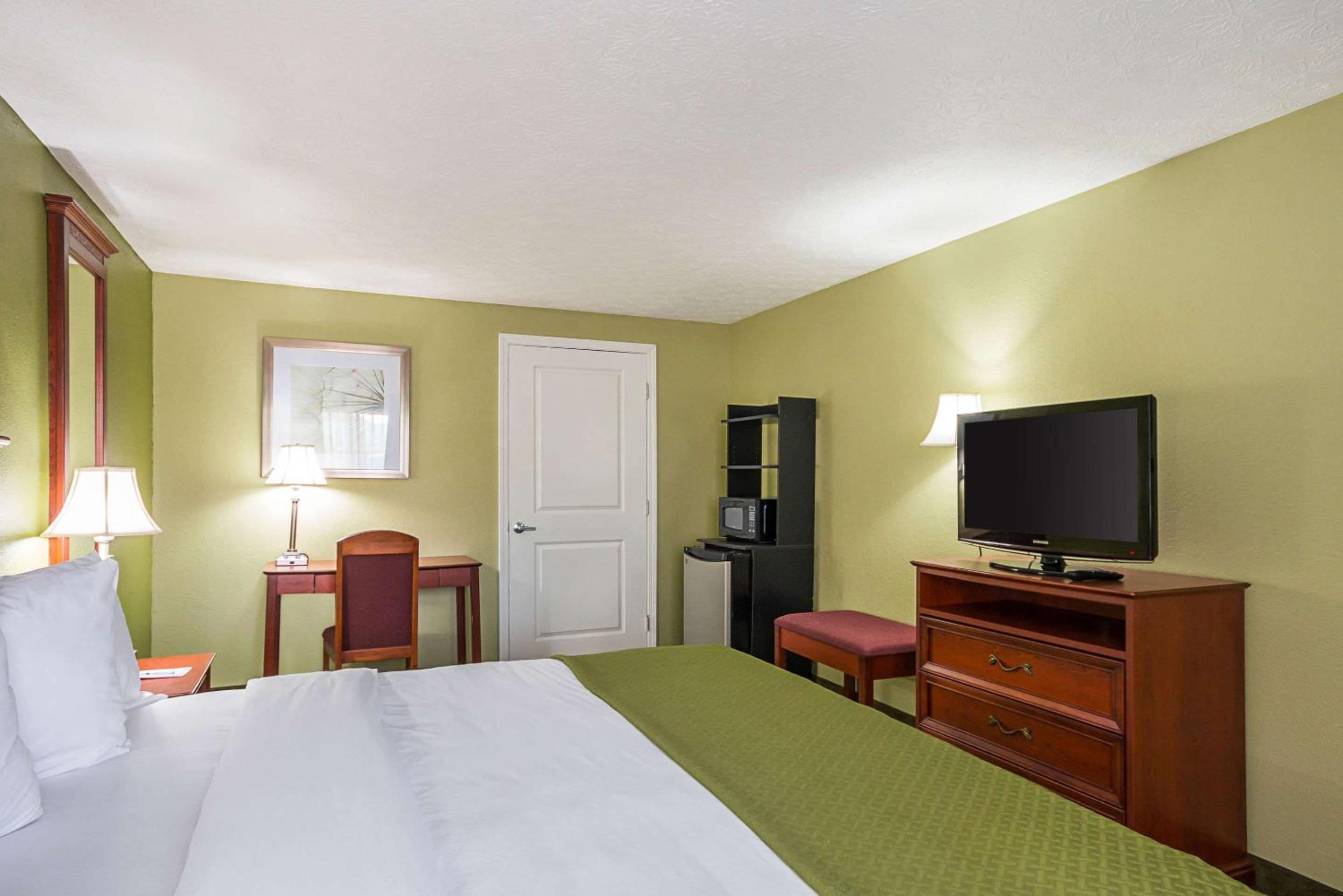 Quality Inn Weston