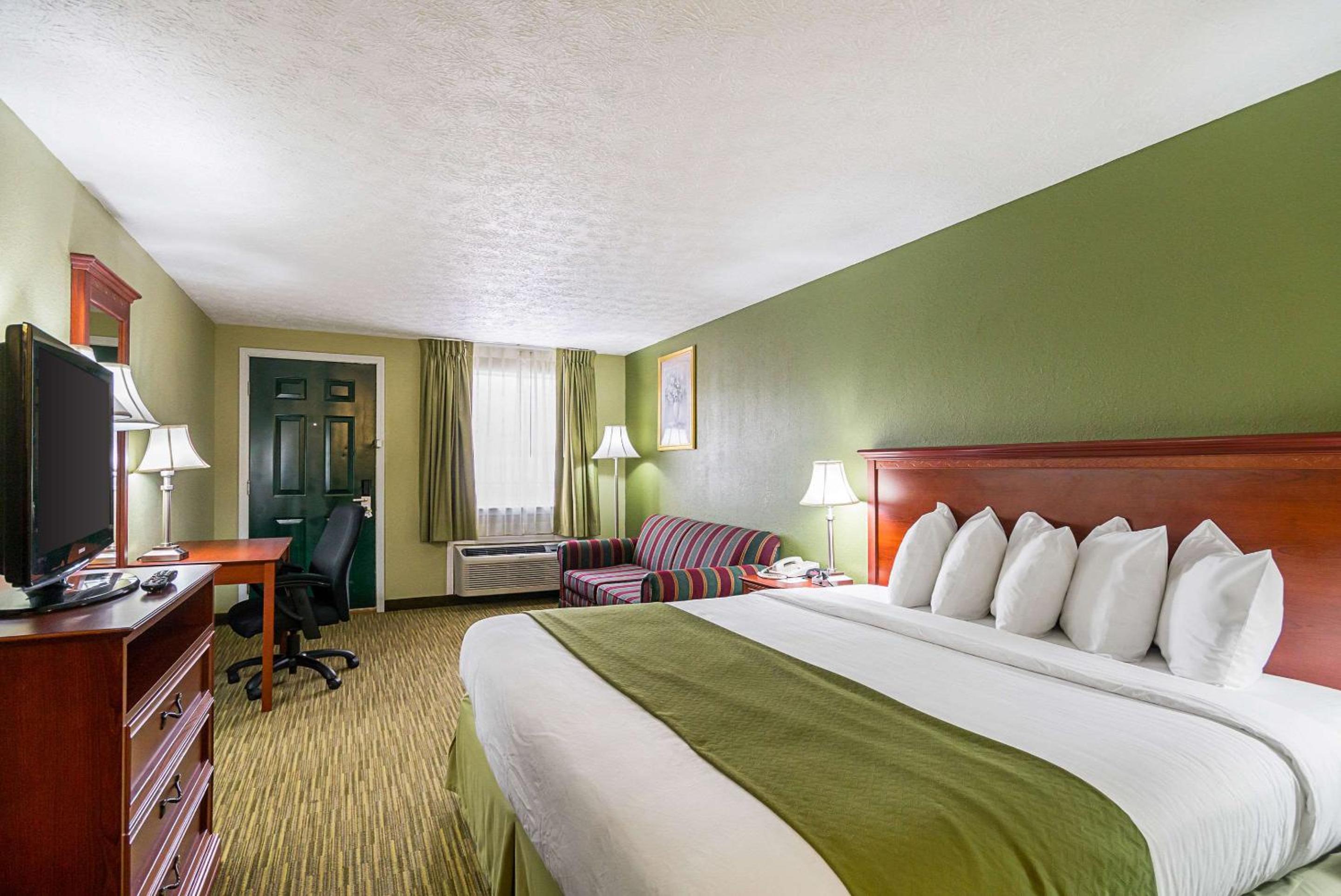 Quality Inn Weston
